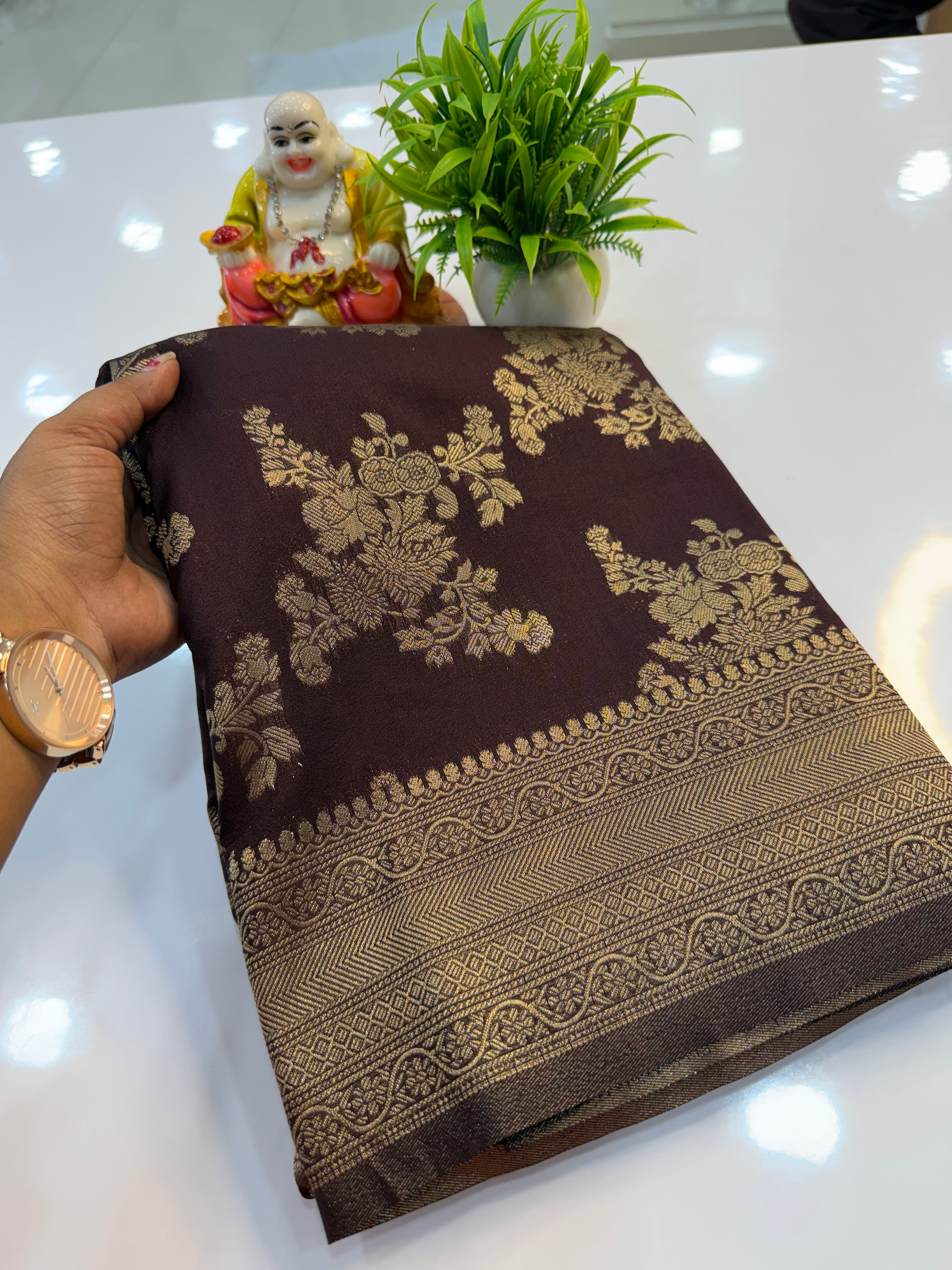 Georgette Saree with Jaal Pattern | Rich Pallu & Butta Blouse