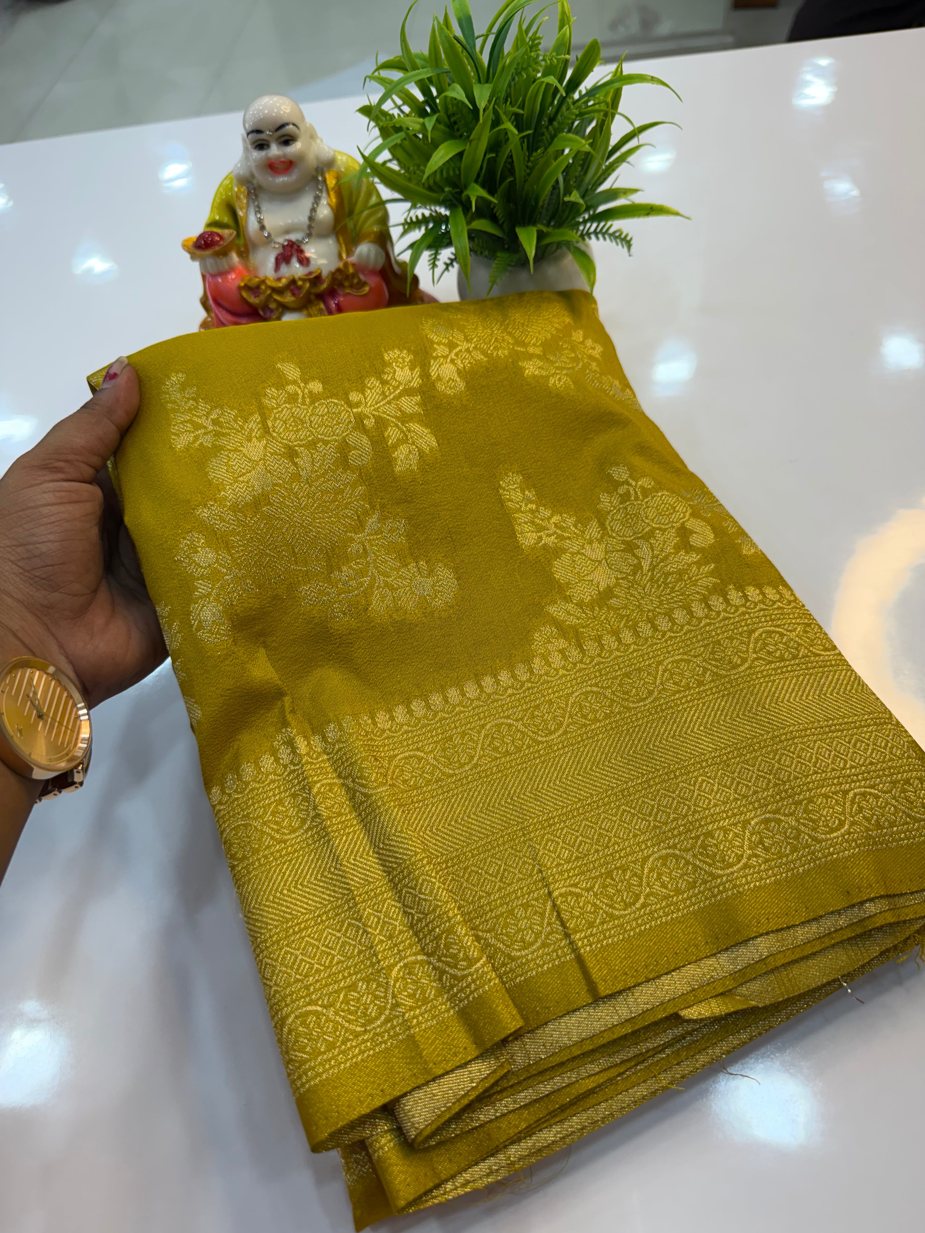Georgette Saree with Jaal Pattern | Rich Pallu & Butta Blouse