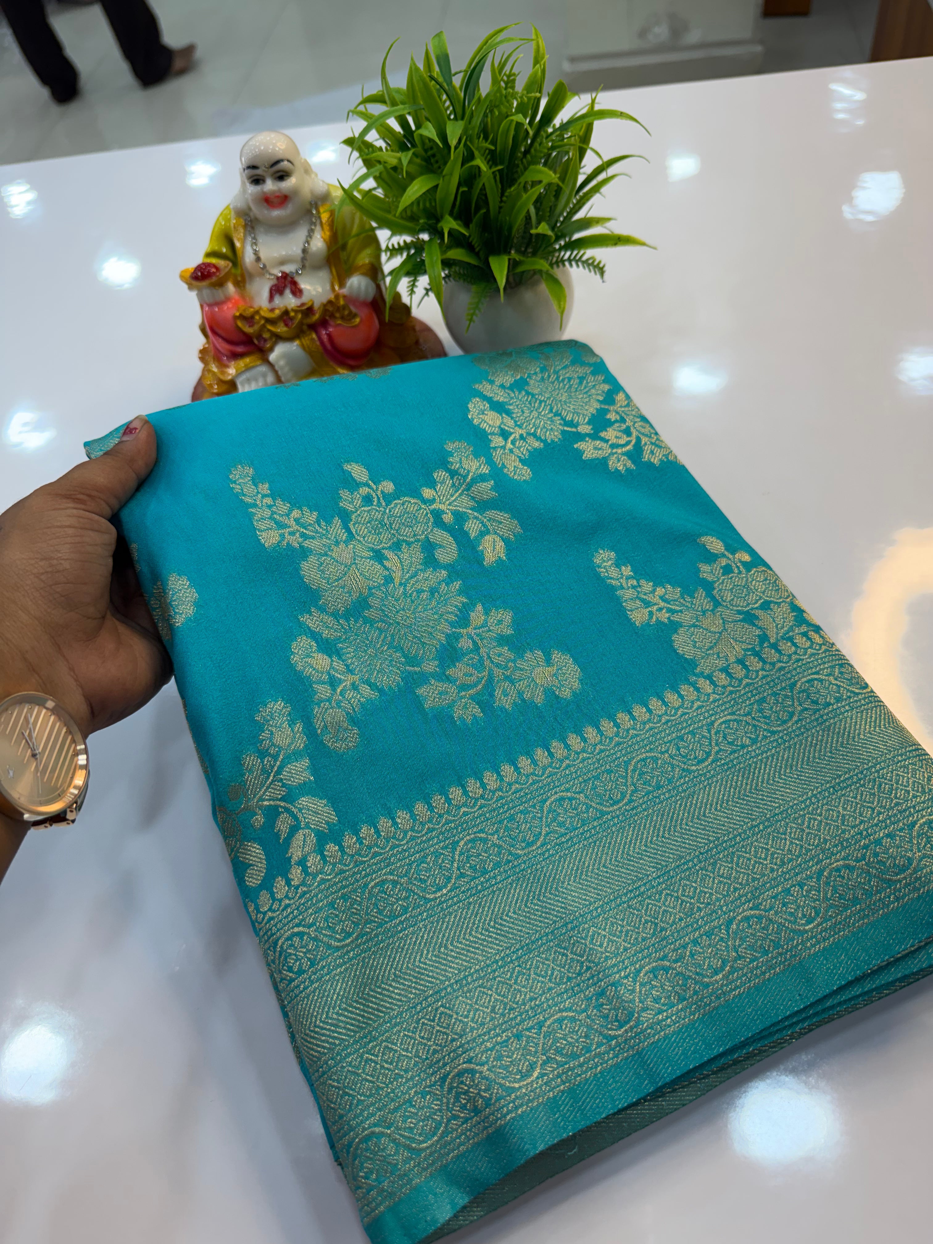Georgette Saree with Jaal Pattern | Rich Pallu & Butta Blouse