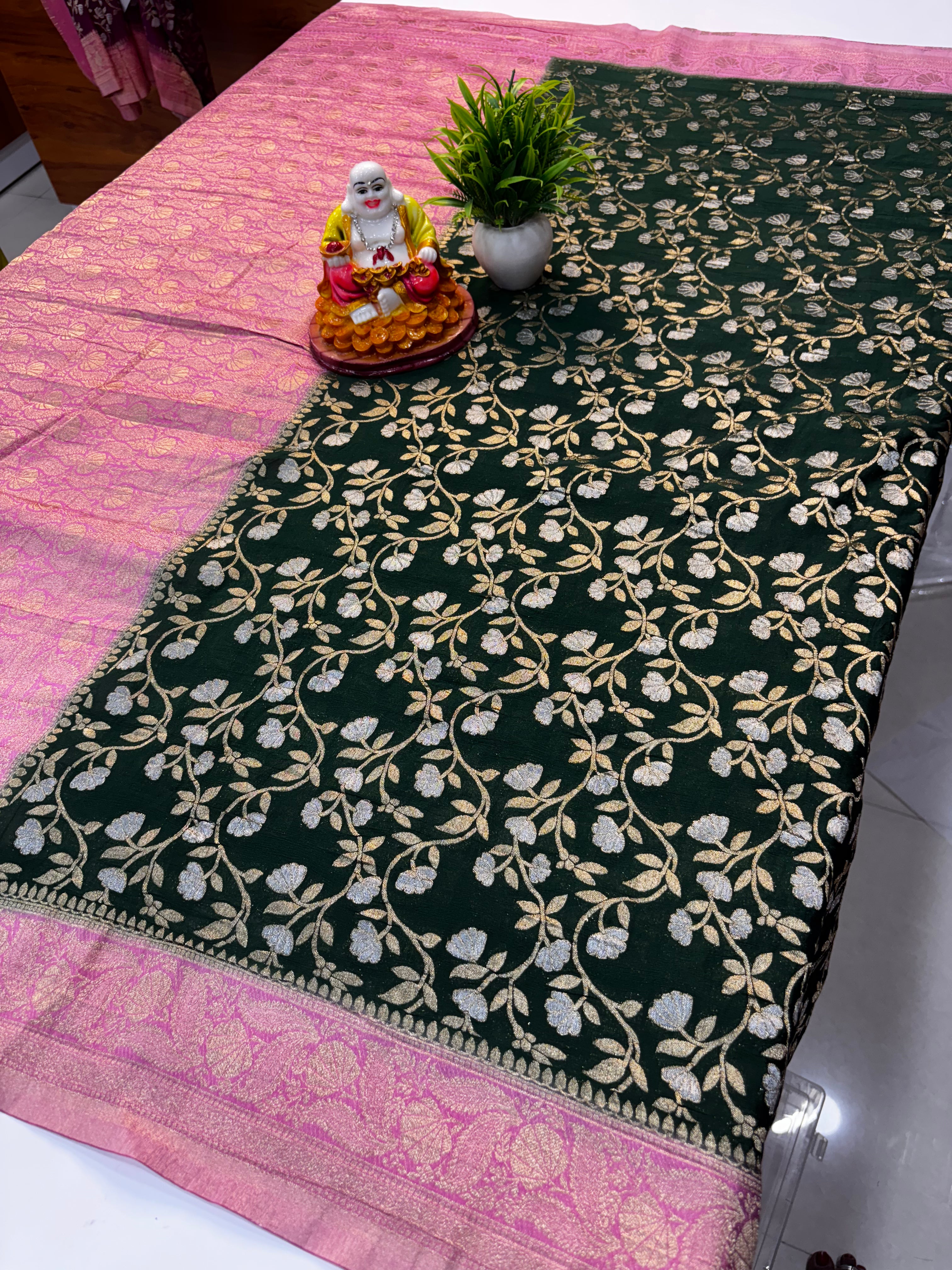 Premium Wrinkle Crepe Silk Saree with Jaal Pattern – By Padmavathi Silks and Sarees