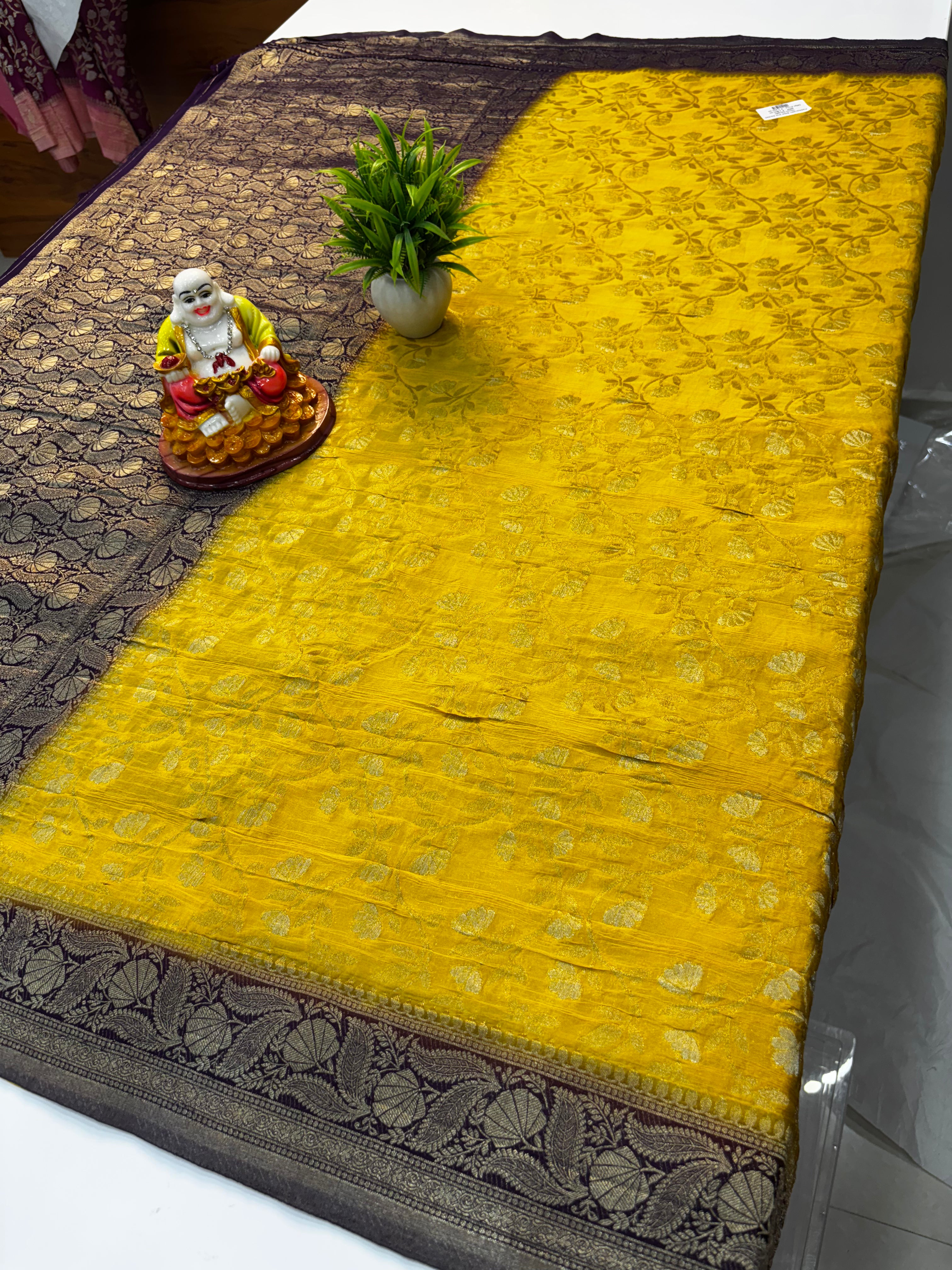 Premium Wrinkle Crepe Silk Saree with Jaal Pattern – By Padmavathi Silks and Sarees