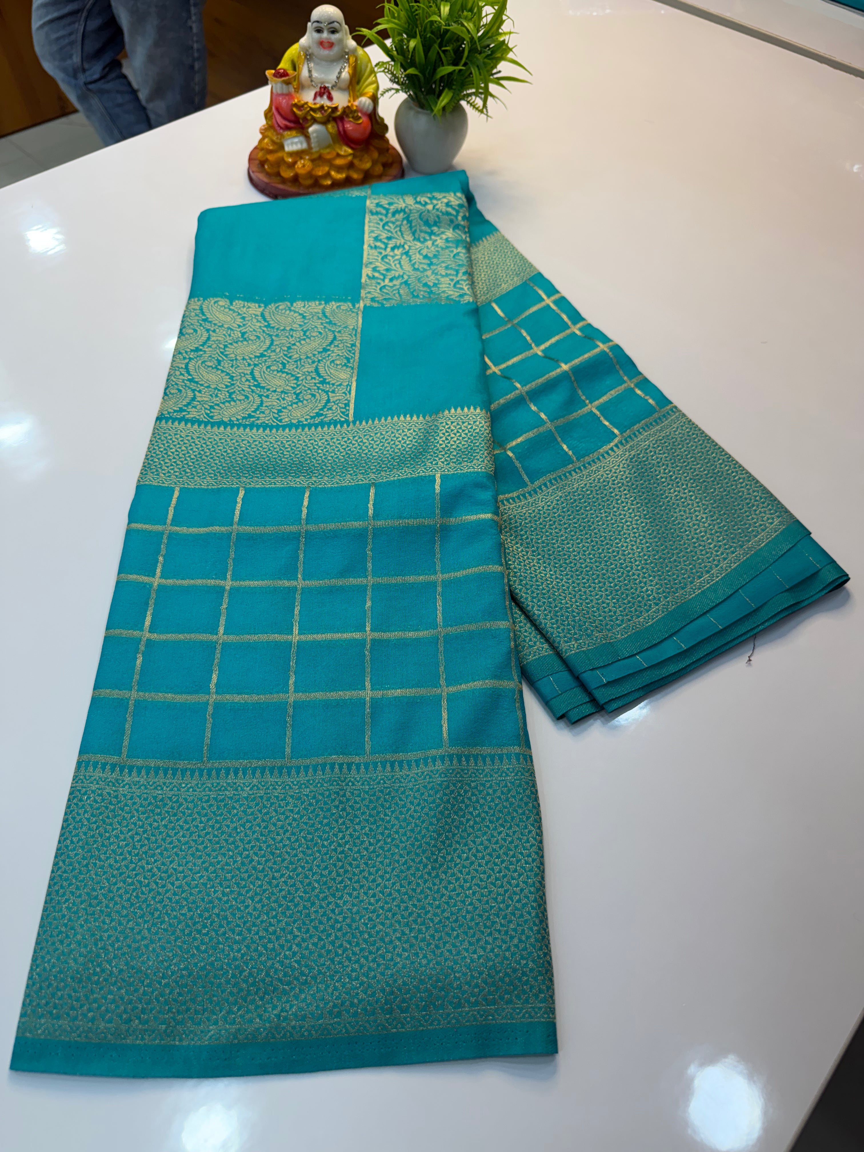 Premium Georgette Saree with Checks Pattern & Rich Pallu | Padmavathi Silks and Sarees