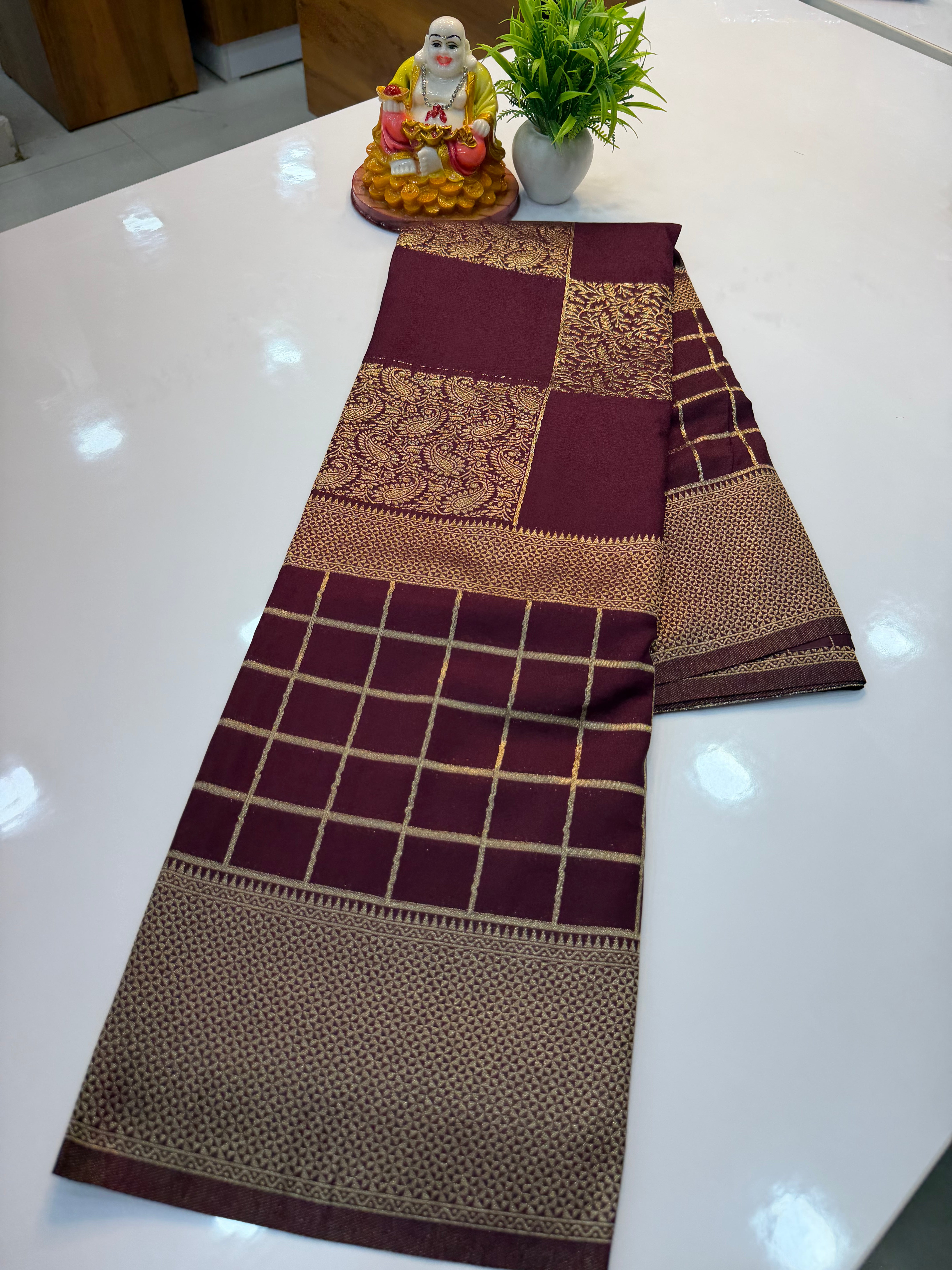 Premium Georgette Saree with Checks Pattern & Rich Pallu | Padmavathi Silks and Sarees