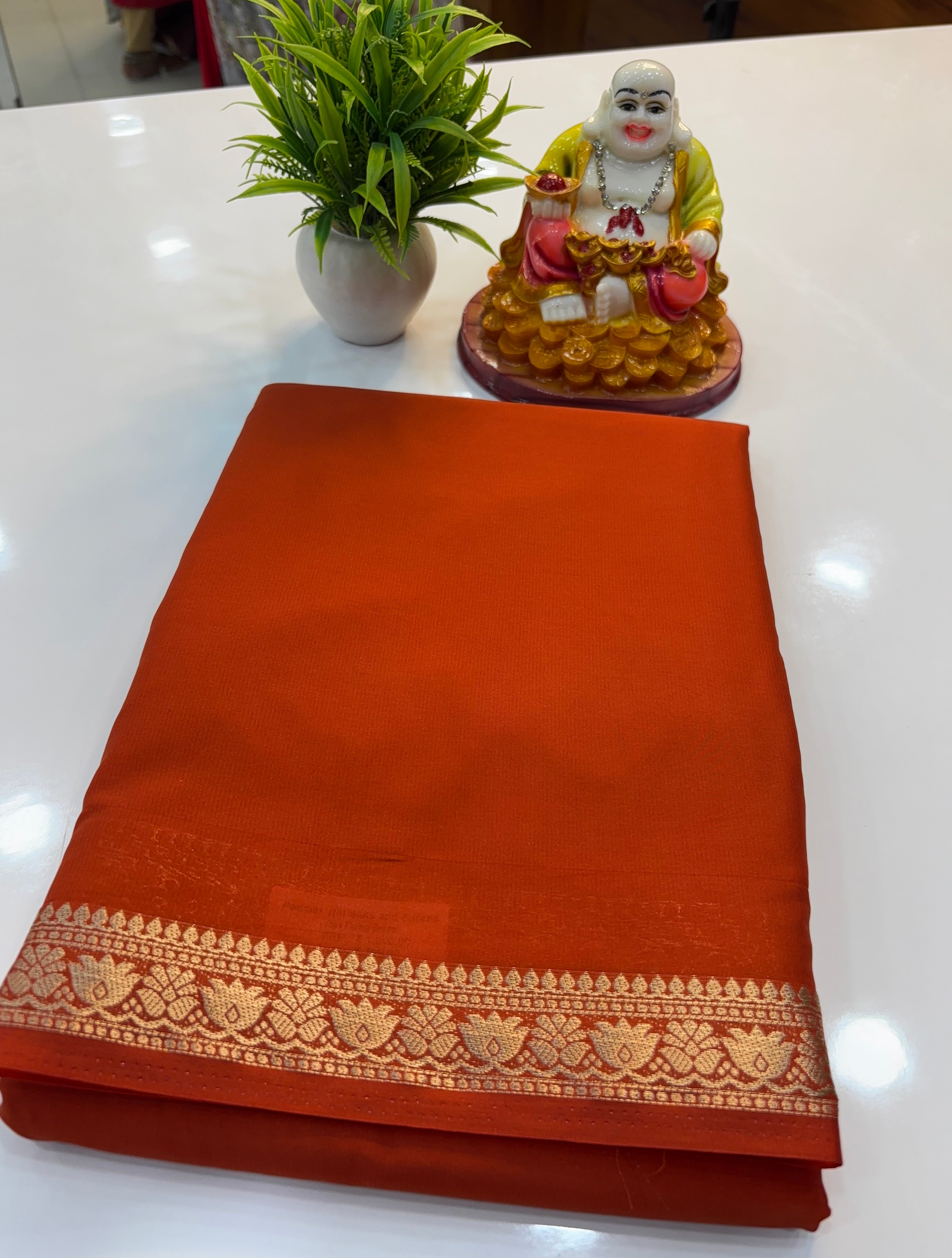Mysore Crepe Silk Saree with Small Lotus Border – Padmavathi Silks and Sarees