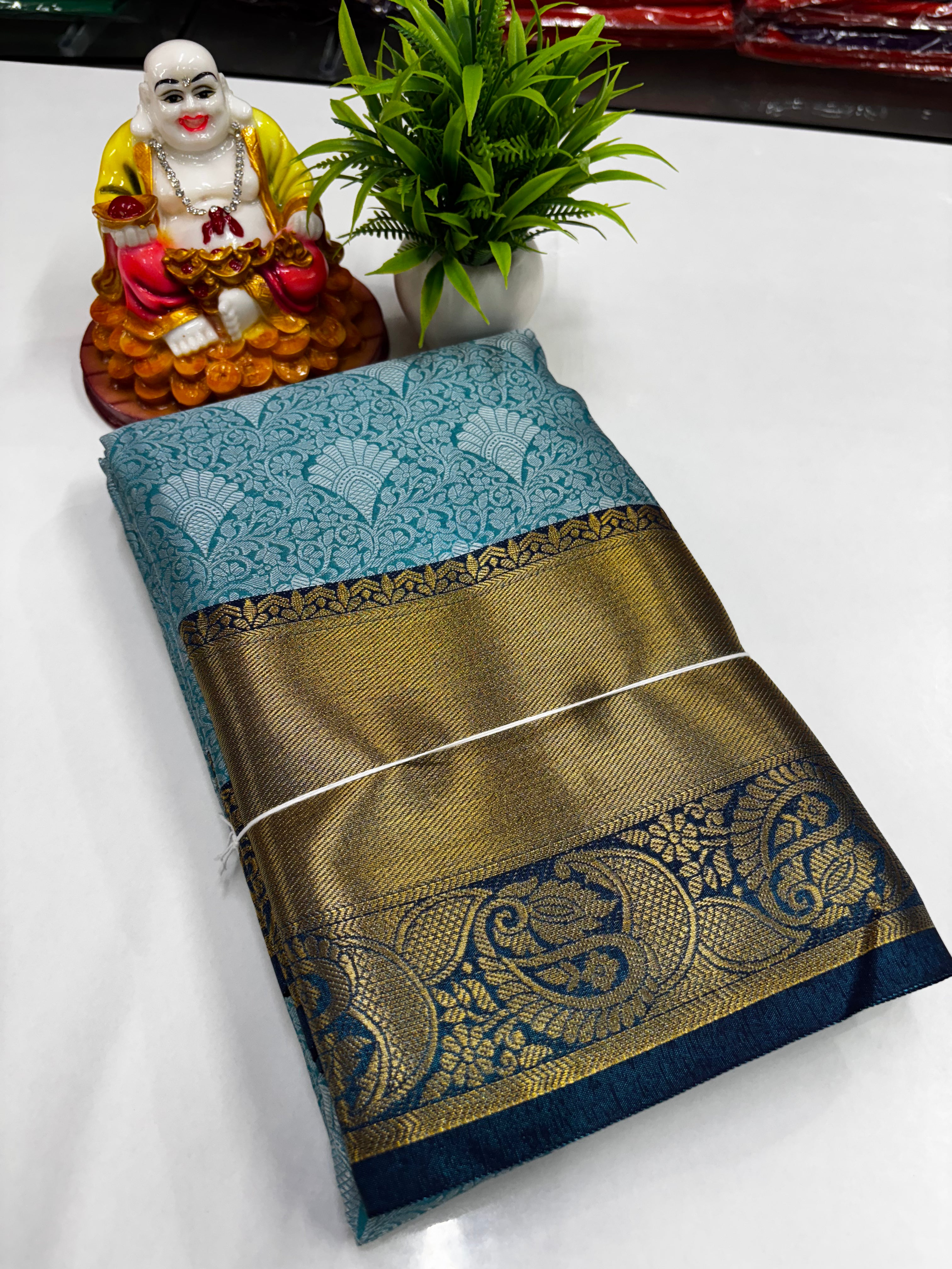 Elegant & Shiny Brocade Tissue Sarees