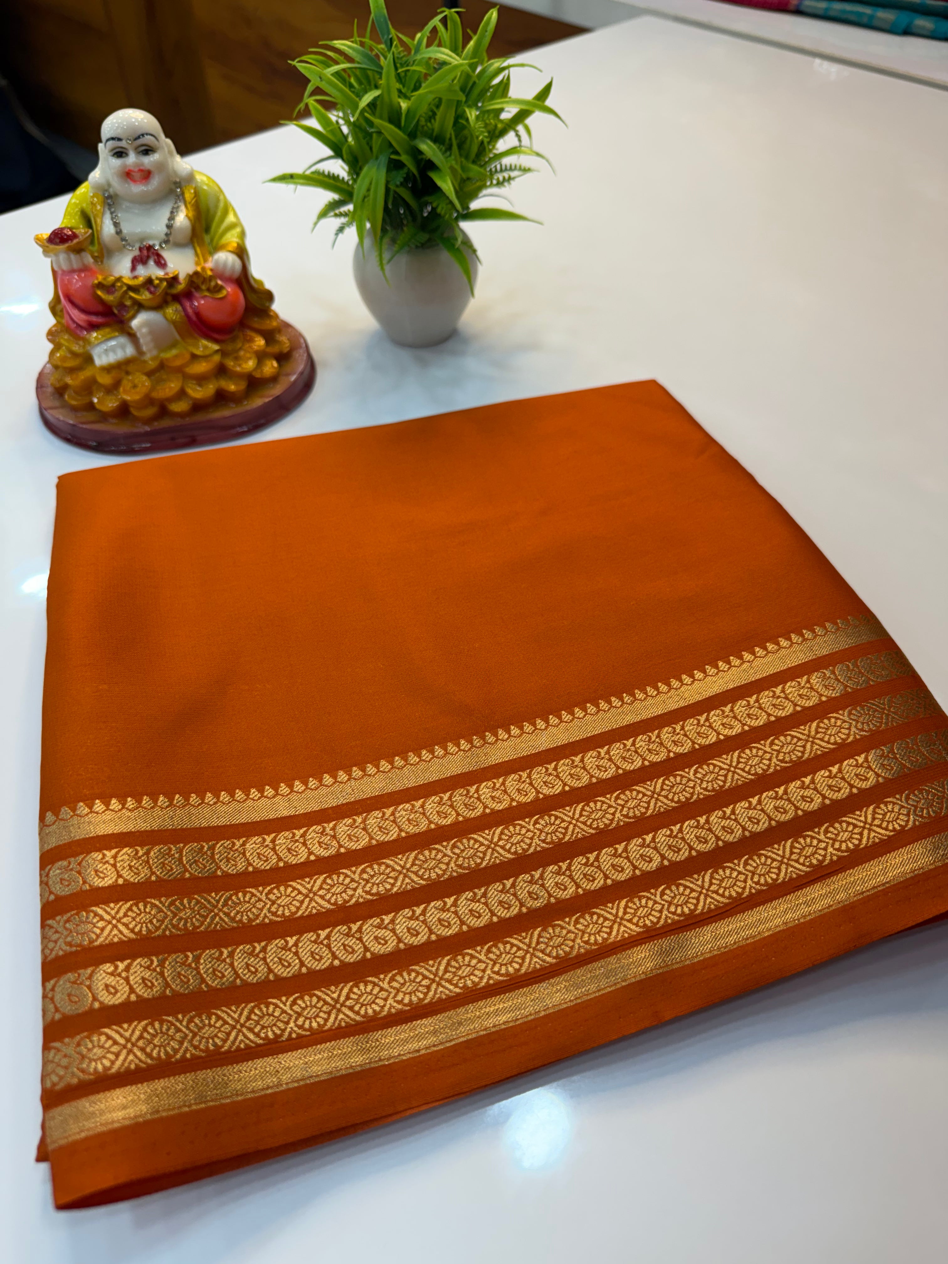 Premium Mysore Crepe Silk Saree with Beautiful Mango Border & Chit Pallu