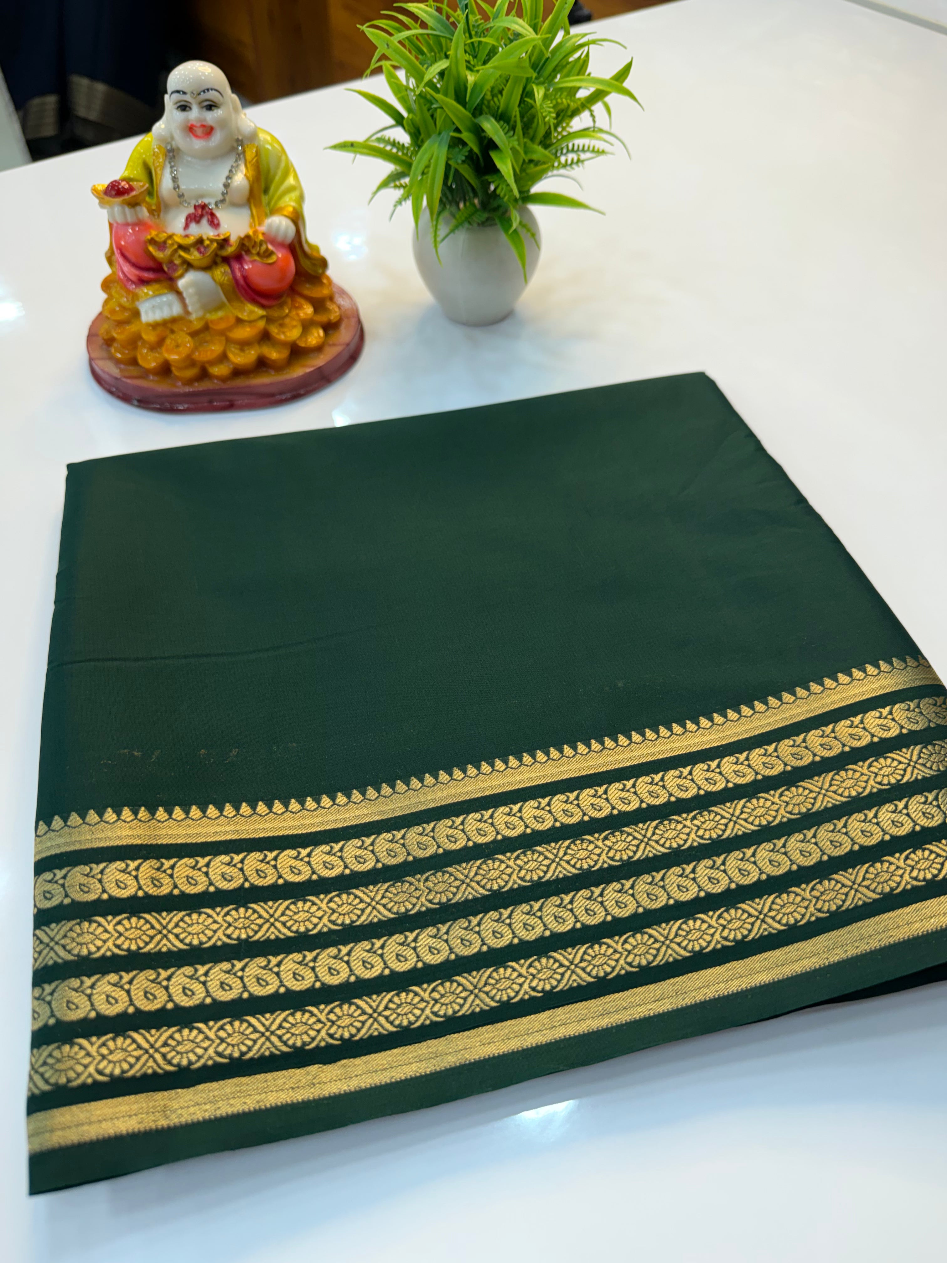 Premium Mysore Crepe Silk Saree with Beautiful Mango Border & Chit Pallu