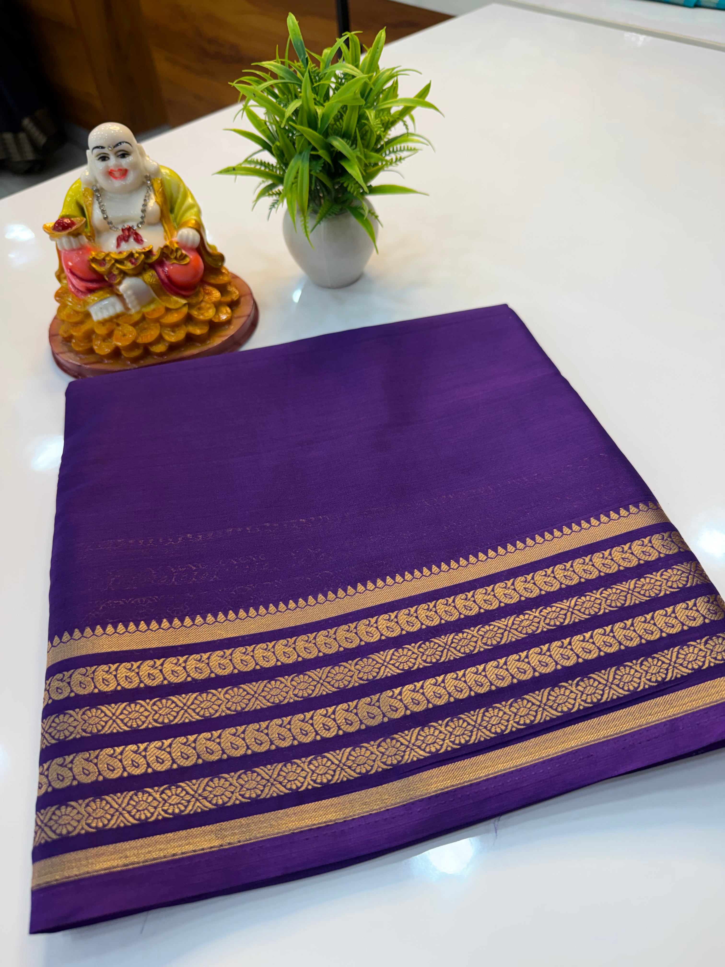 Premium Mysore Crepe Silk Saree with Beautiful Mango Border & Chit Pallu