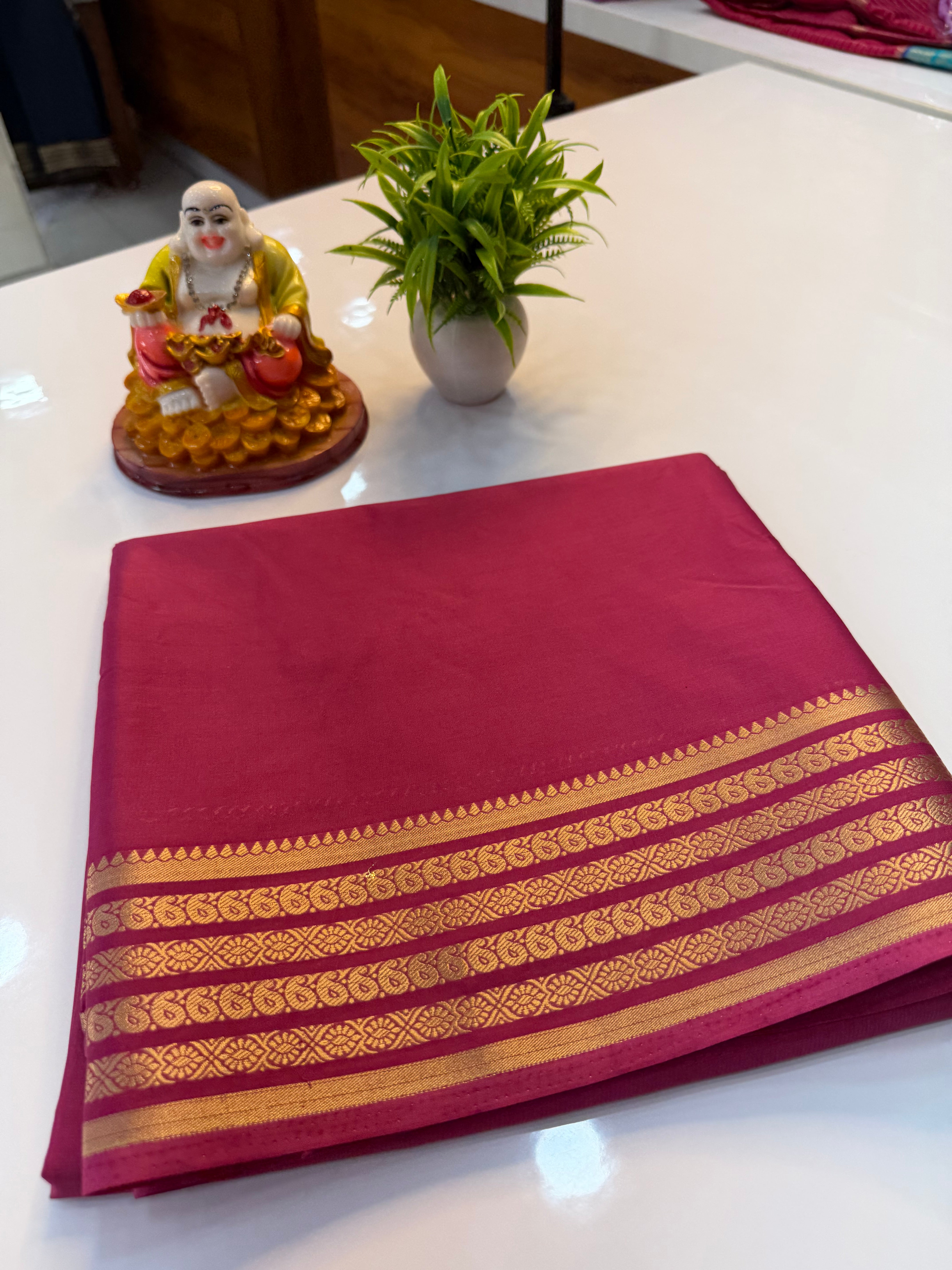 Premium Mysore Crepe Silk Saree with Beautiful Mango Border & Chit Pallu
