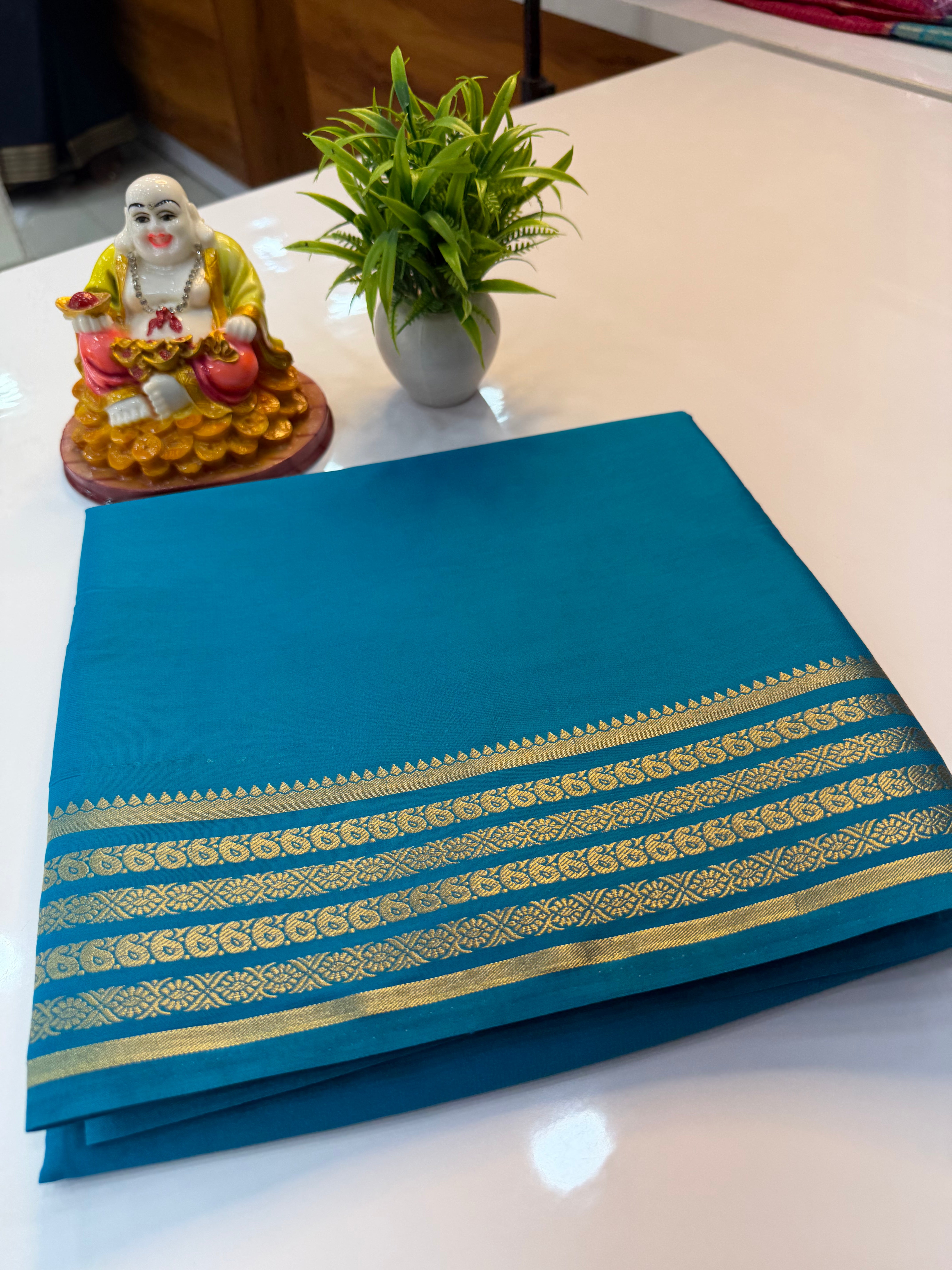 Premium Mysore Crepe Silk Saree with Beautiful Mango Border & Chit Pallu