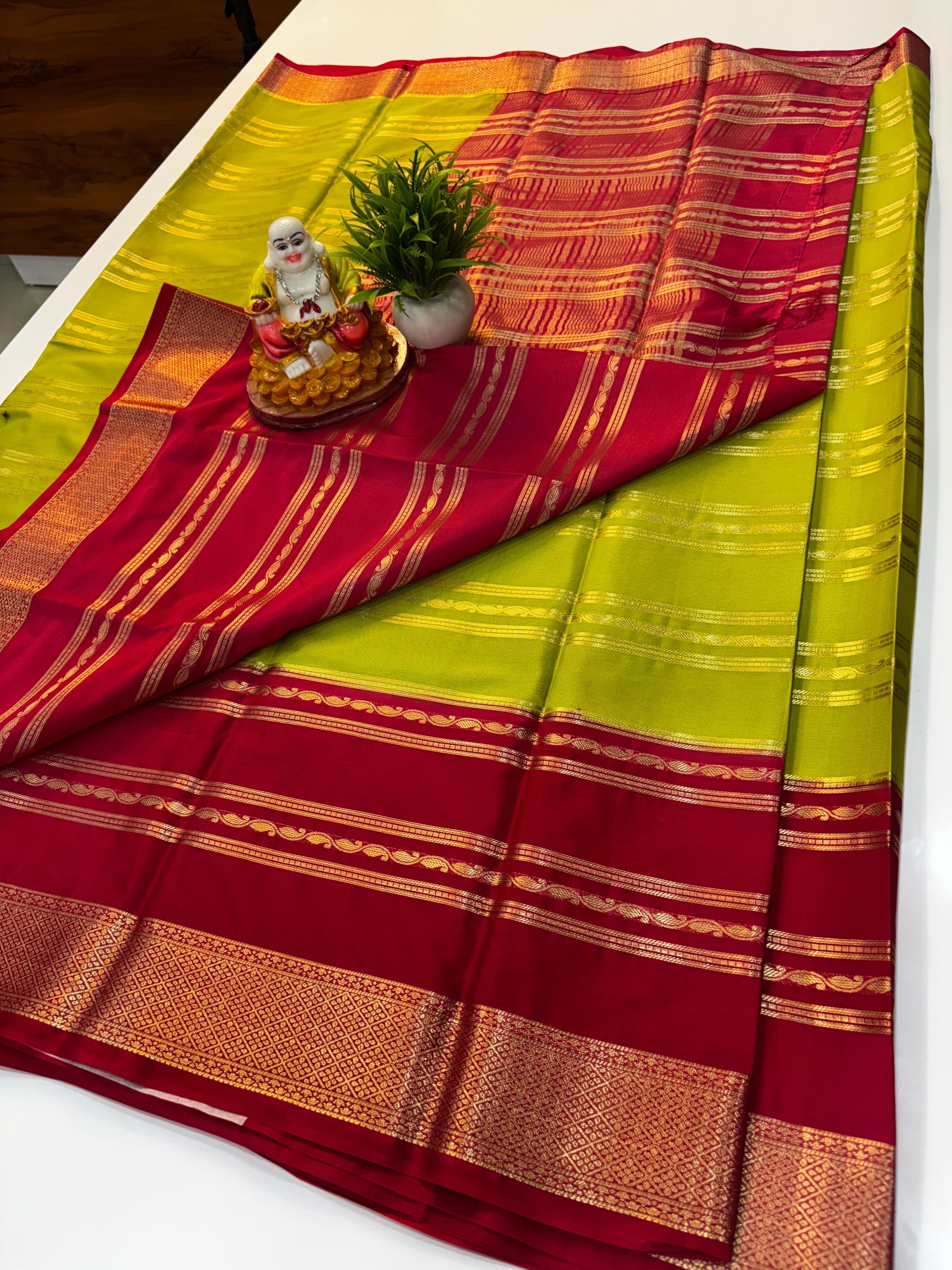 🌸 Premium Chiffon Saree with Elegant Stripes