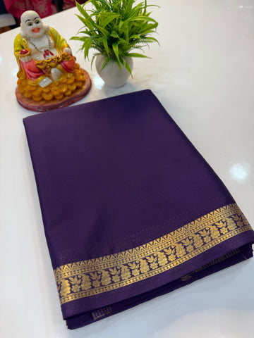 Mysore Crepe Silk Saree with Beautiful Mango Border & Chit Pallu