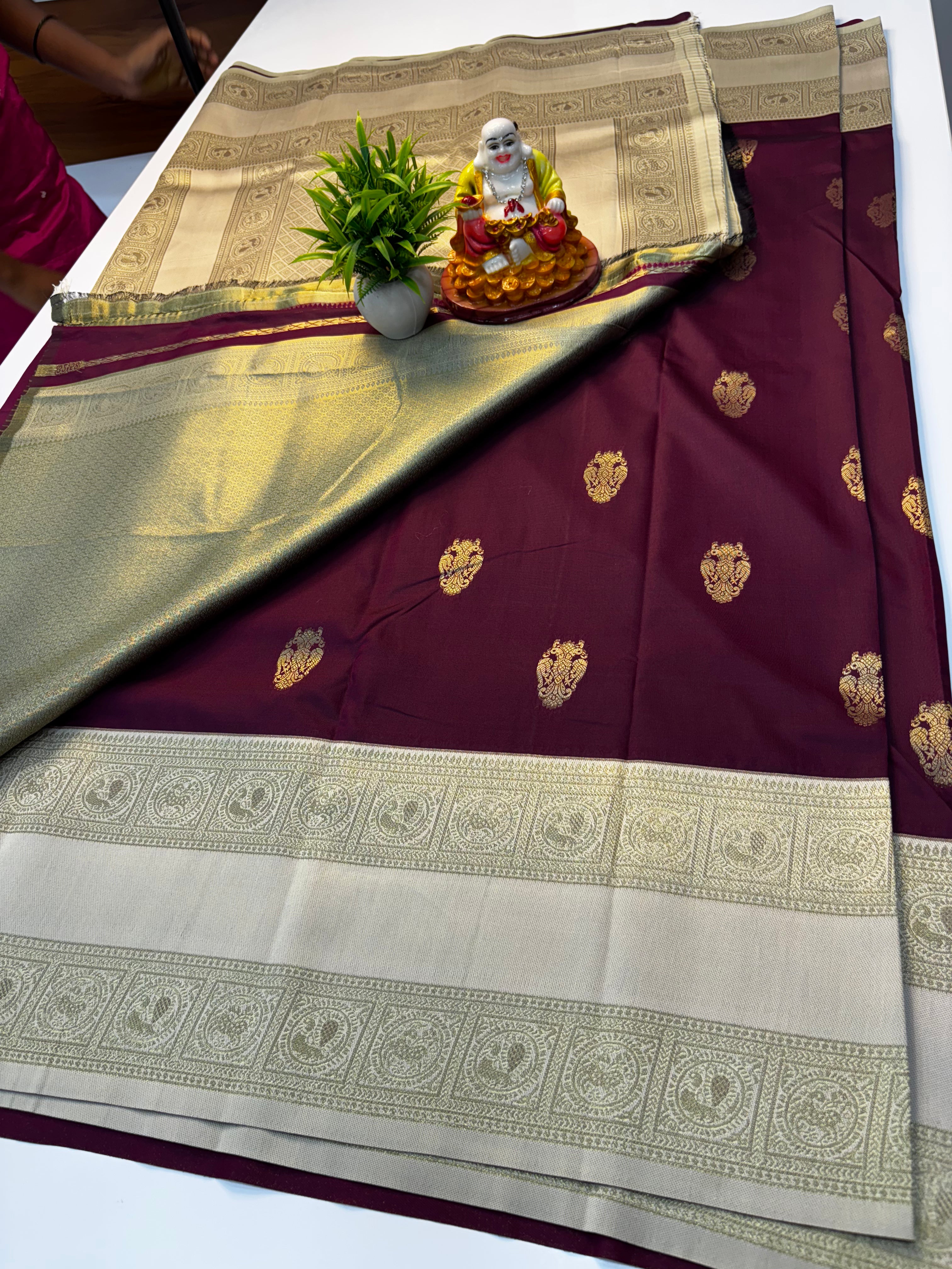 Premium Semi Silk Saree with Ganda Berunda Design & Rich Pallu