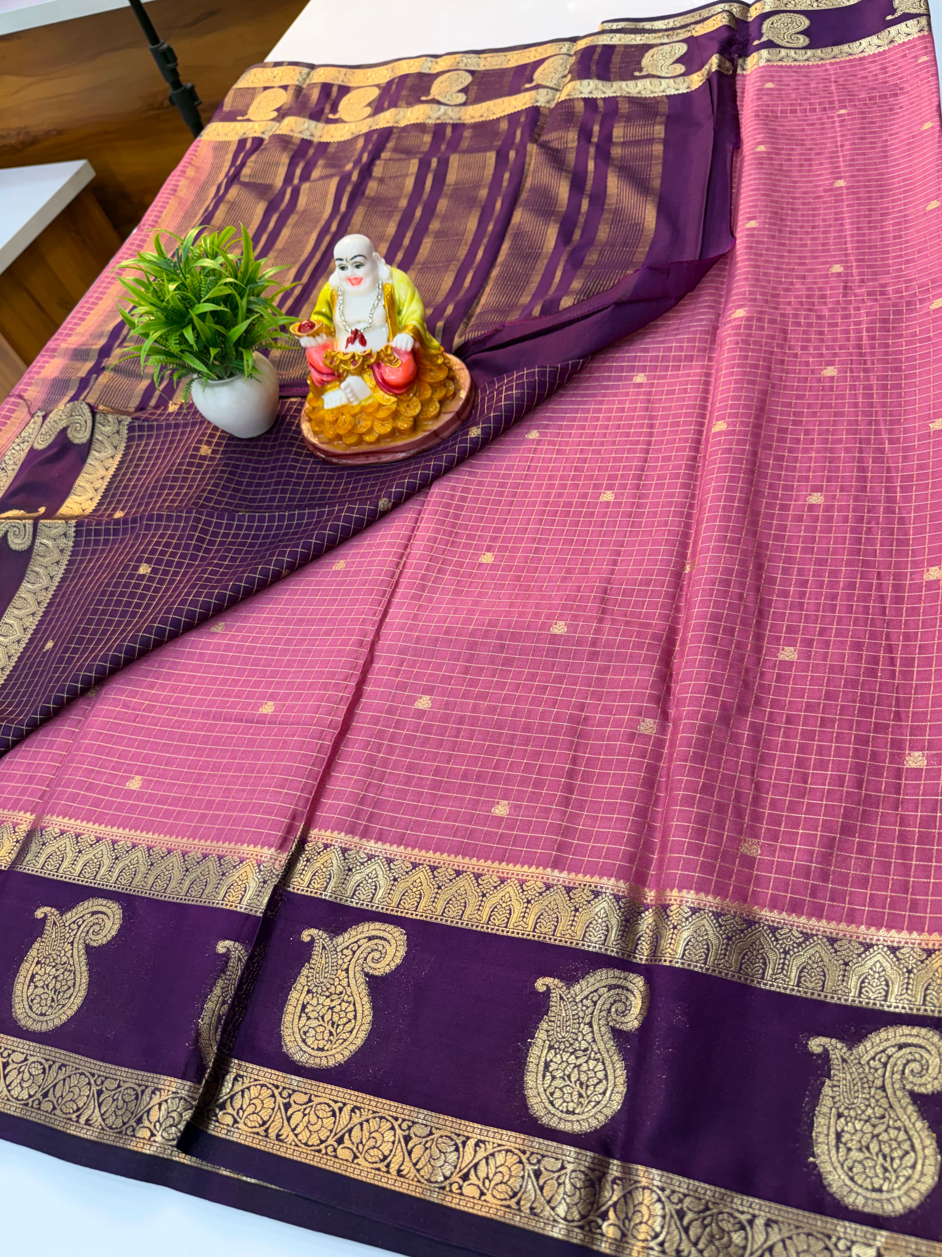 Premium Mysore Crepe Silk Saree with Checks, Buttas & Mango Bentex Border
