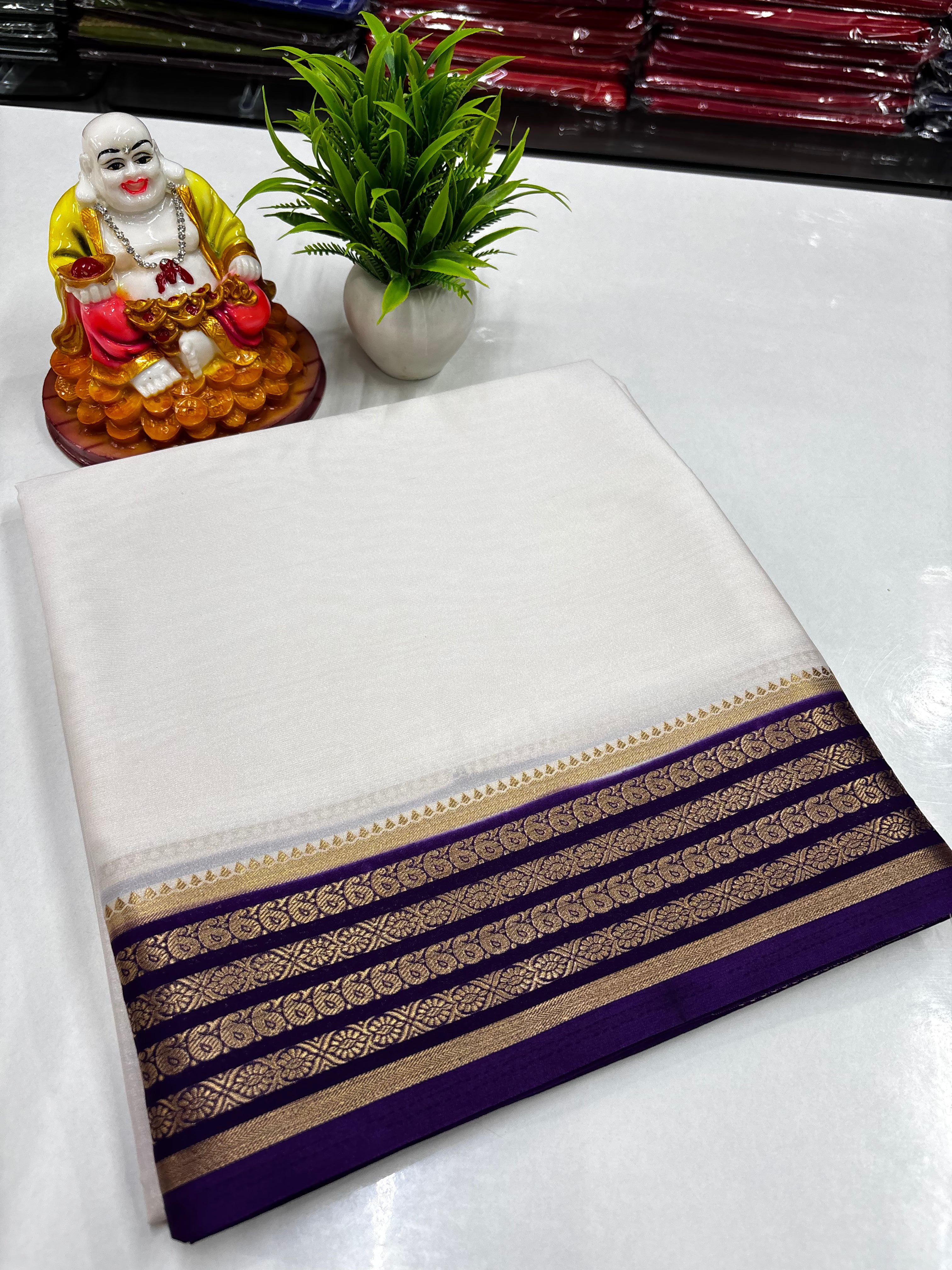 🌸 Mysore Crepe Silk Saree with Beautiful Contrast Border and  Rich Pallu 🌸