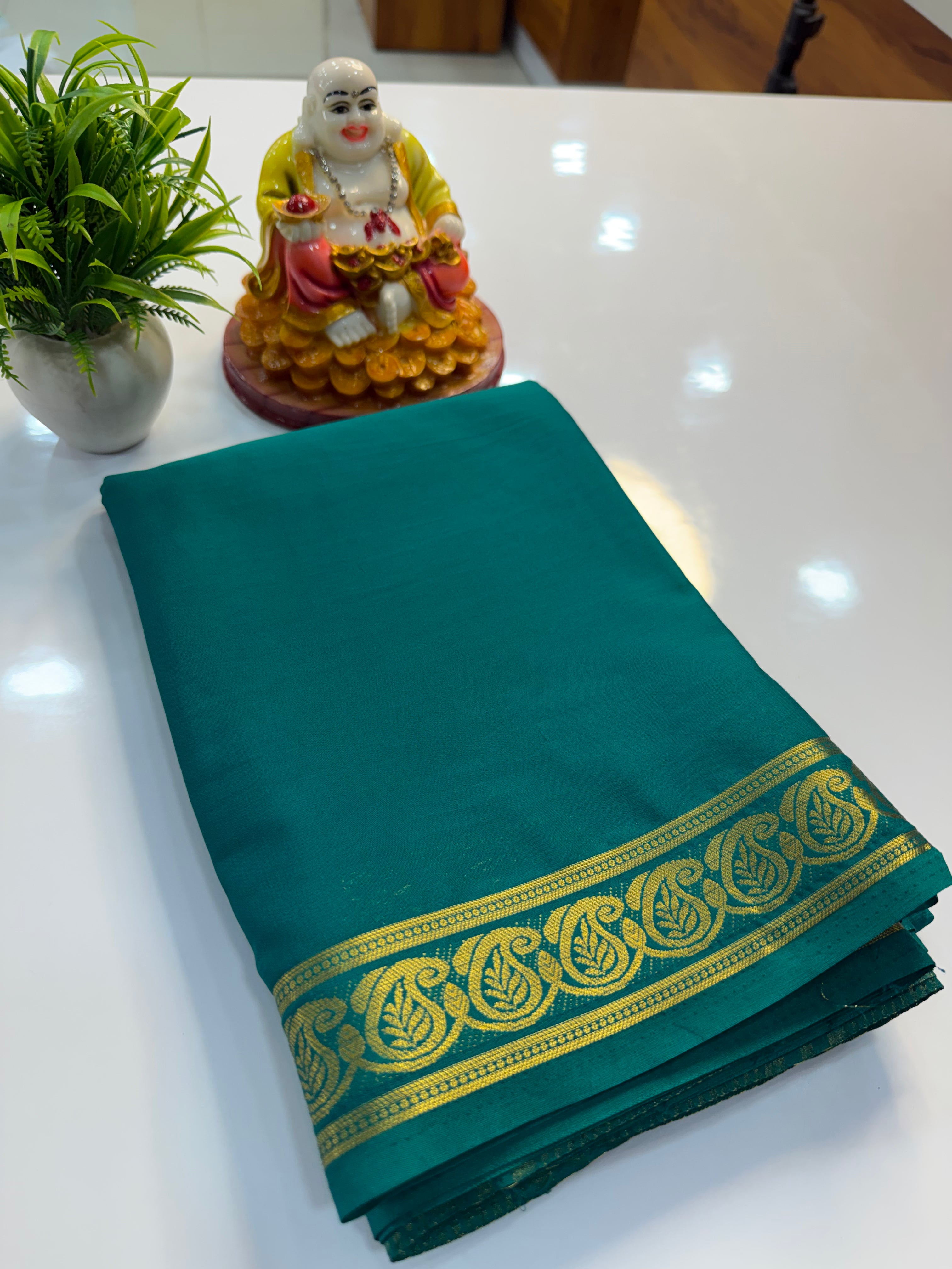 Mysore Crepe Silk Saree with Beautiful Mango Border
