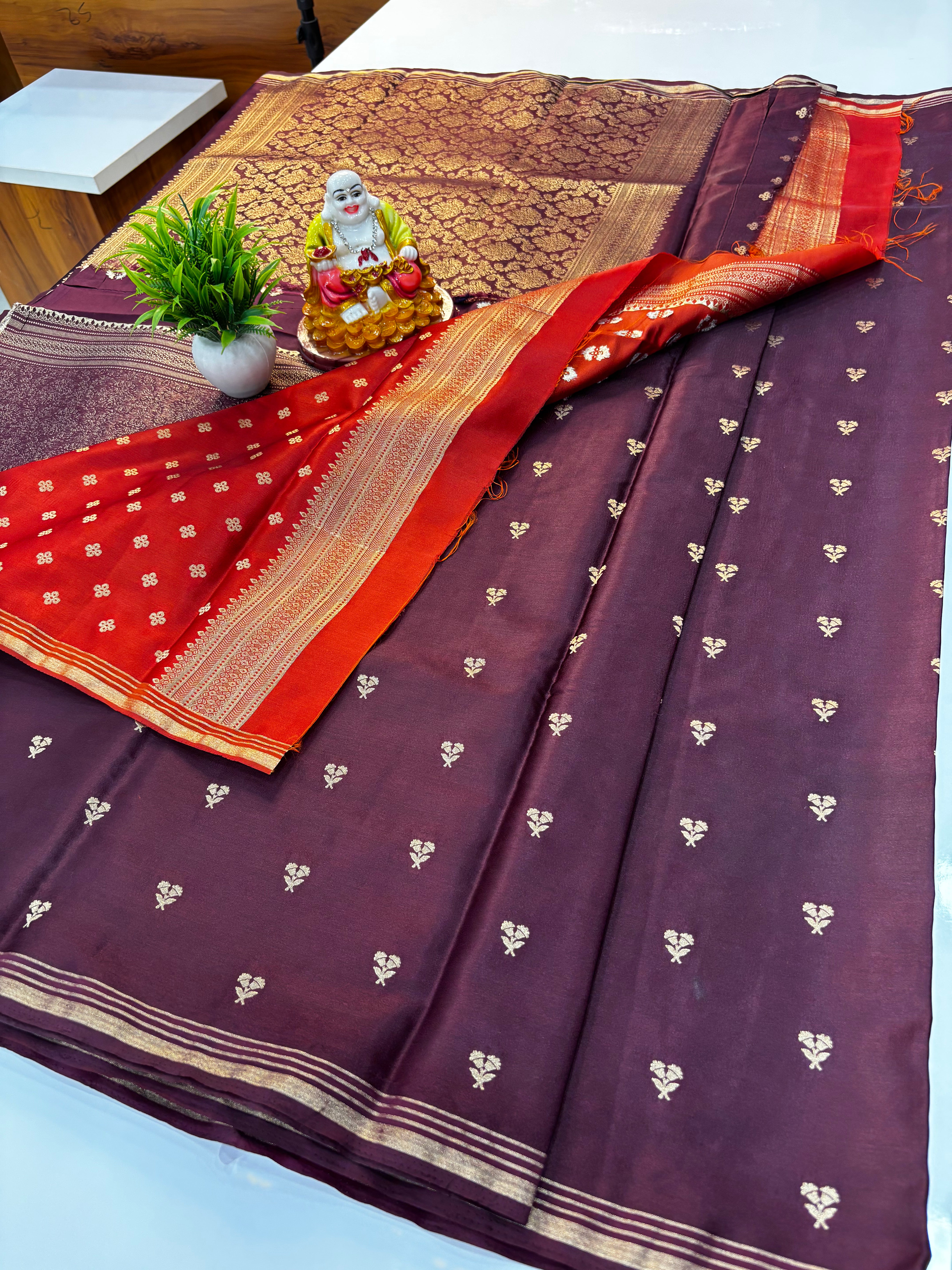 Premium Gajji Silk Saree with Rich Pallu & Contrast Blouse