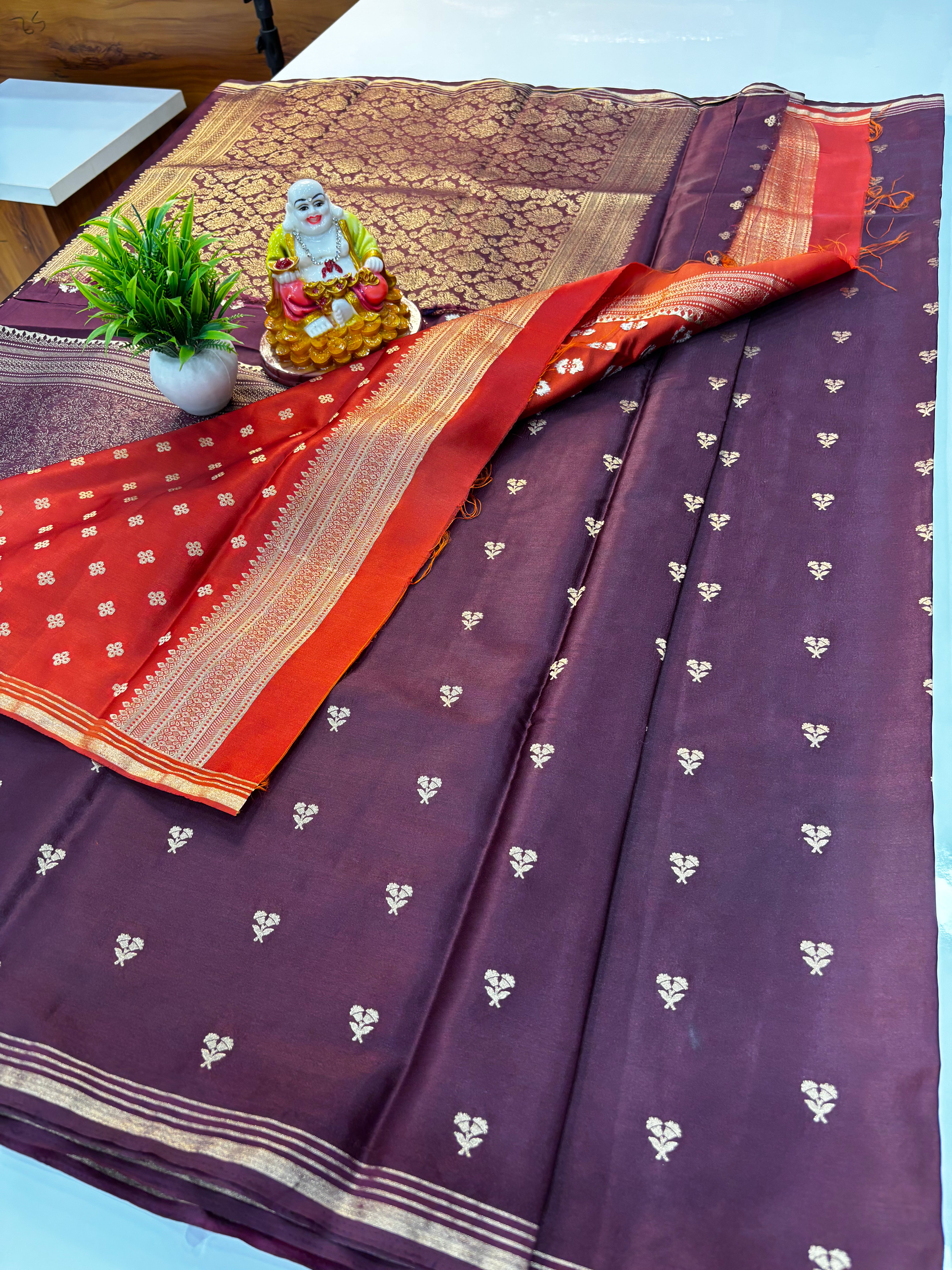 Premium Gajji Silk Saree with Rich Pallu & Contrast Blouse