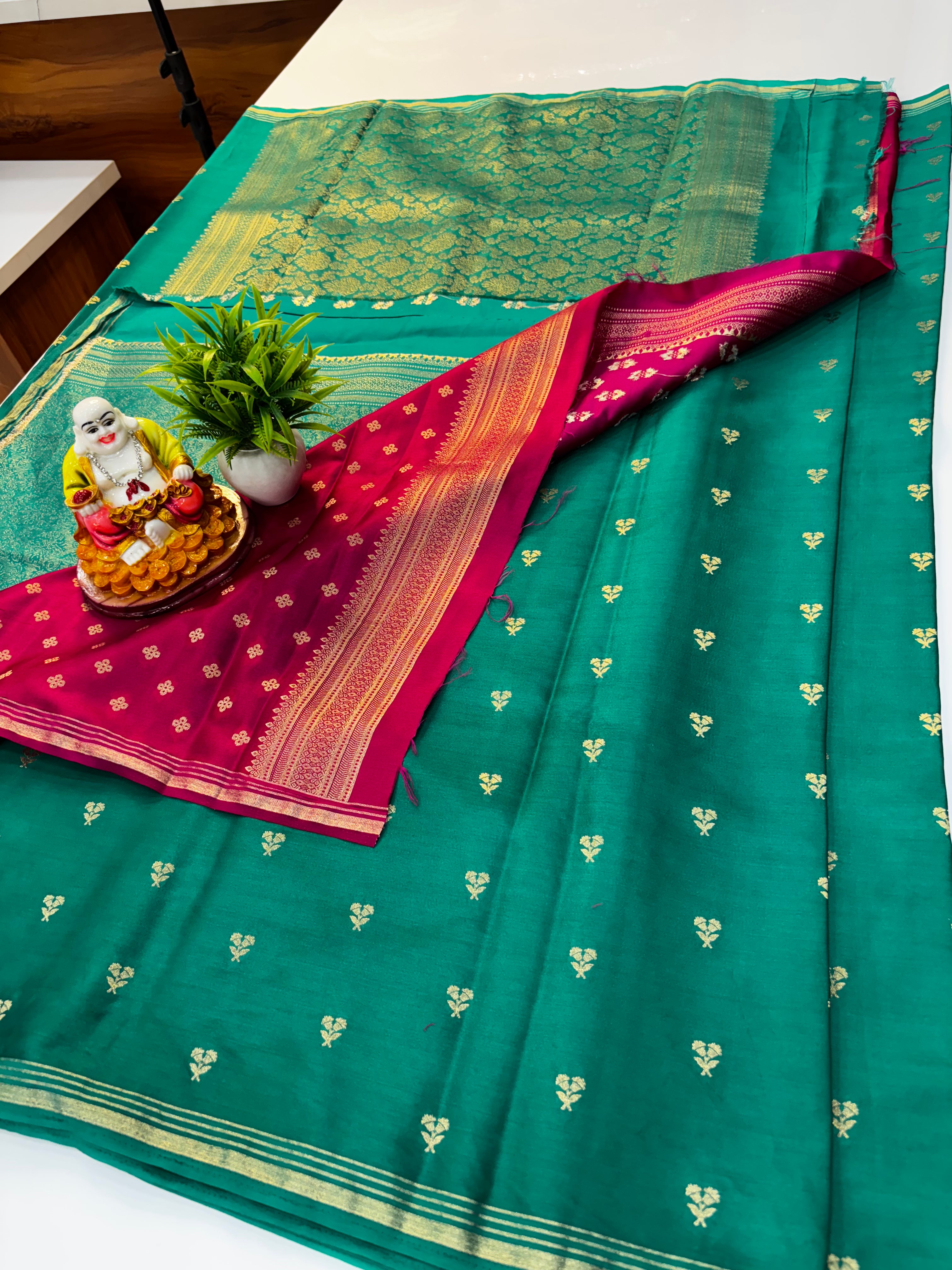 Premium Gajji Silk Saree with Rich Pallu & Contrast Blouse