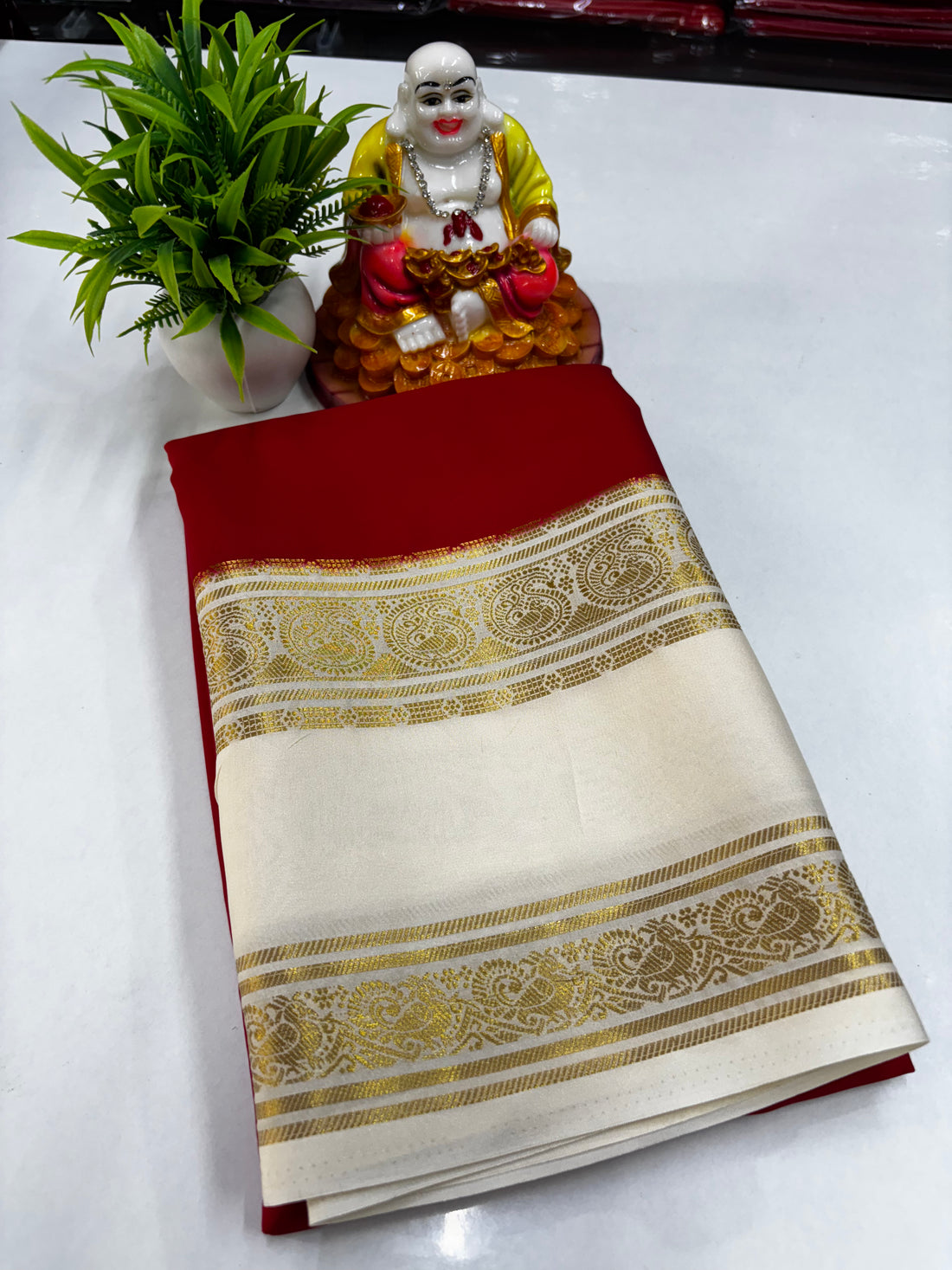 Mysore Crepe Silk Saree with Mango Bentex Border