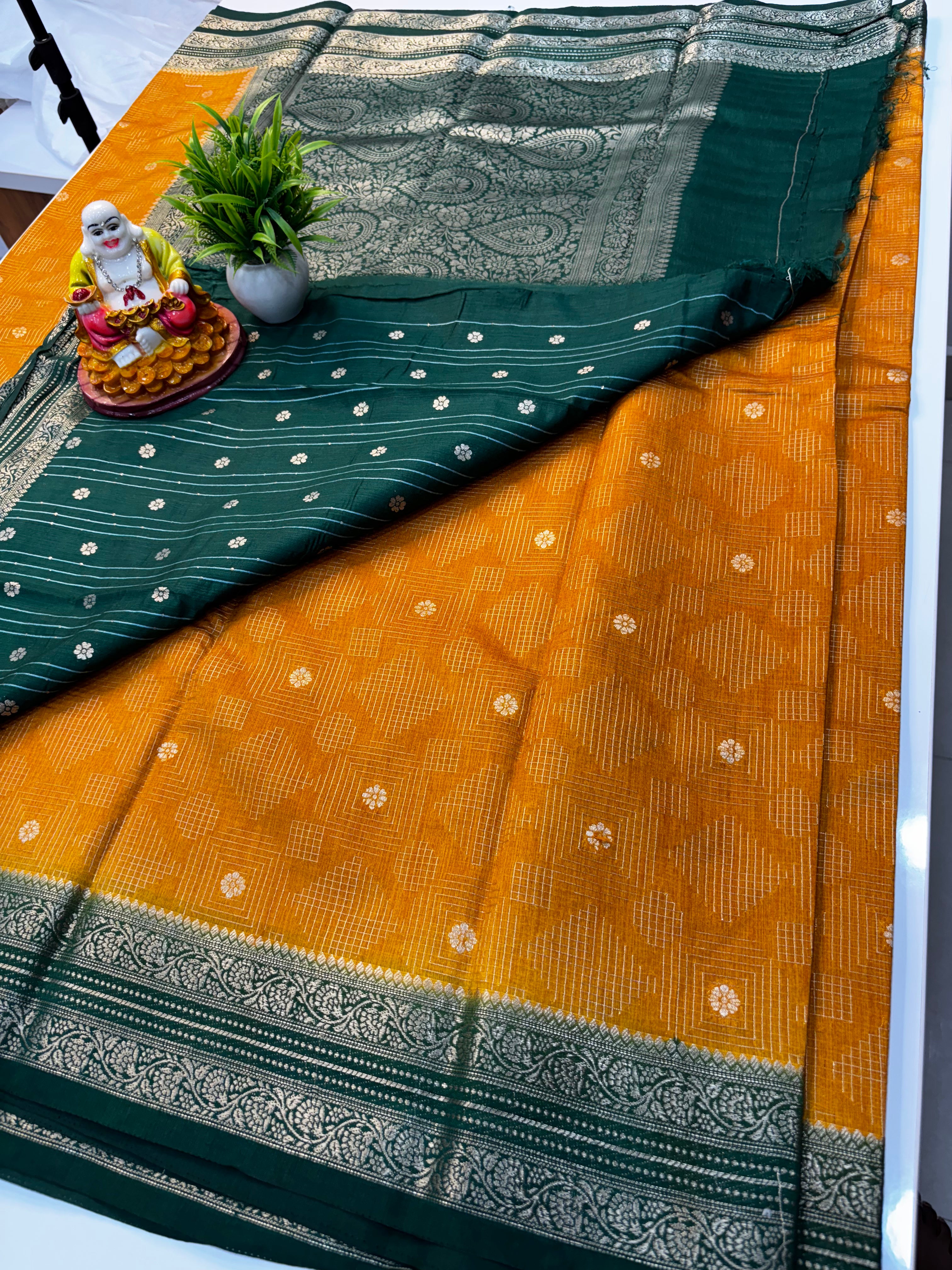 Premium Mango Silk Saree with Contrast Pallu & Blouse