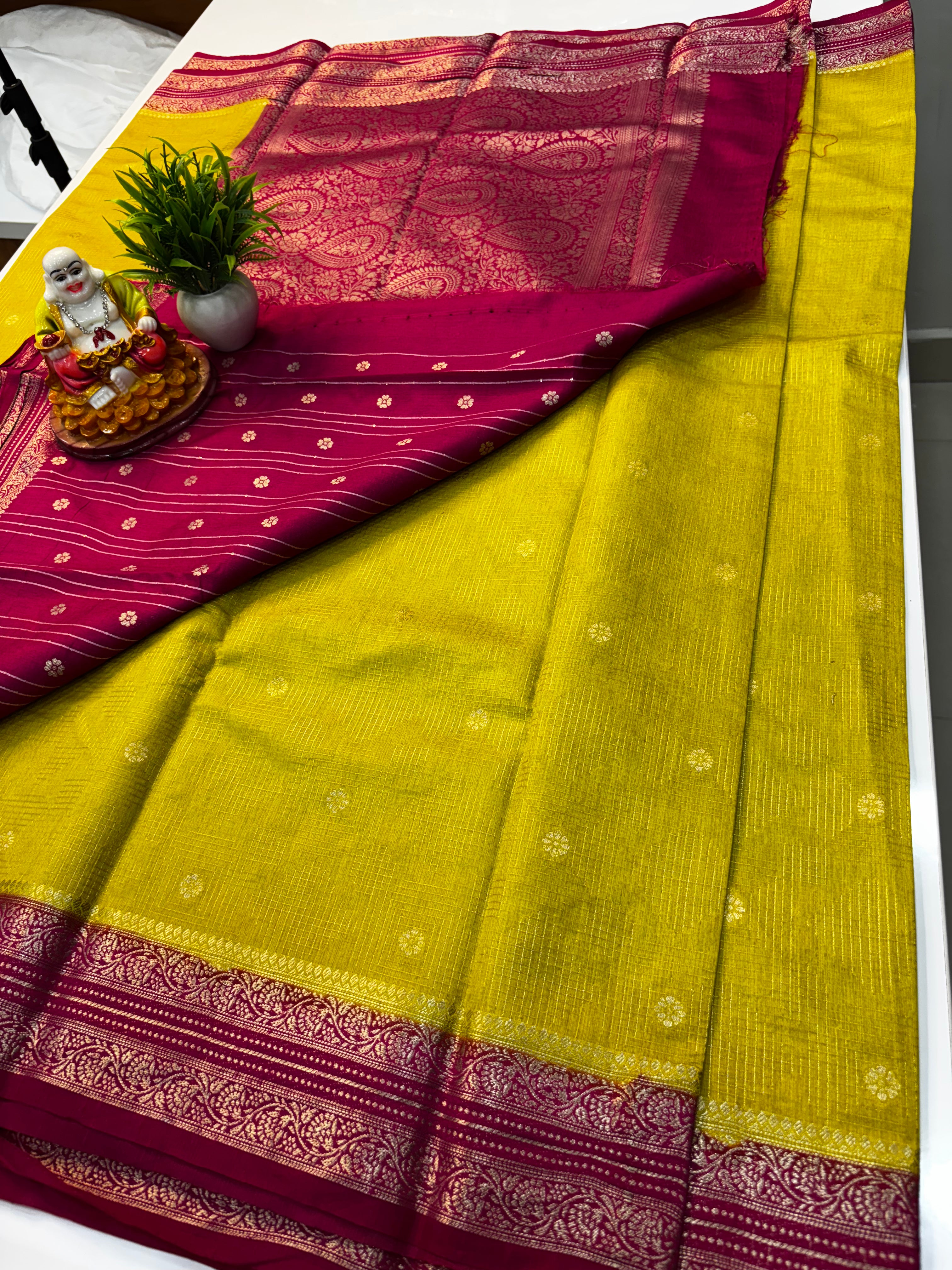 Premium Mango Silk Saree with Contrast Pallu & Blouse