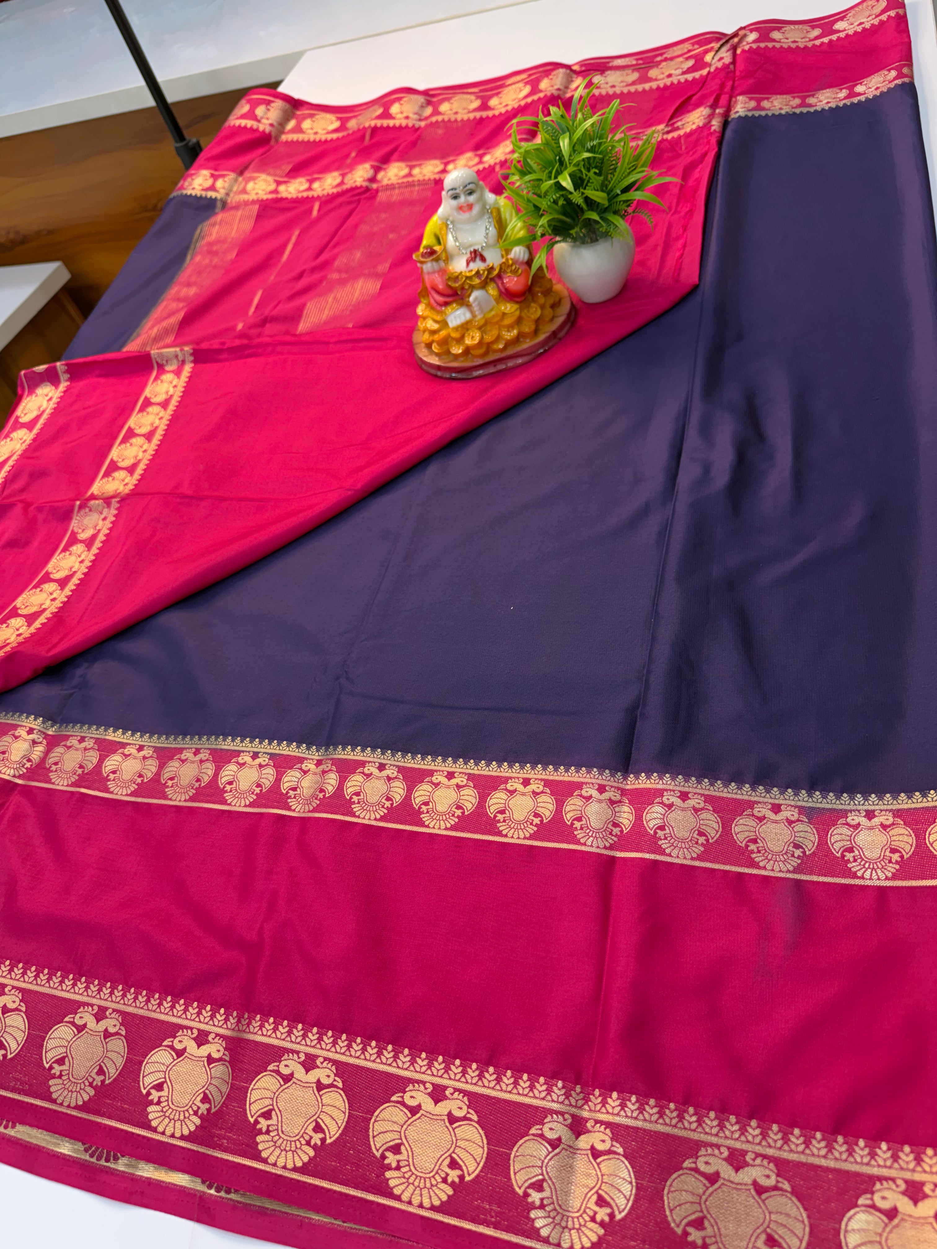Mysore Crepe Silk Saree with Ganda Berunda Design & Bentex Border