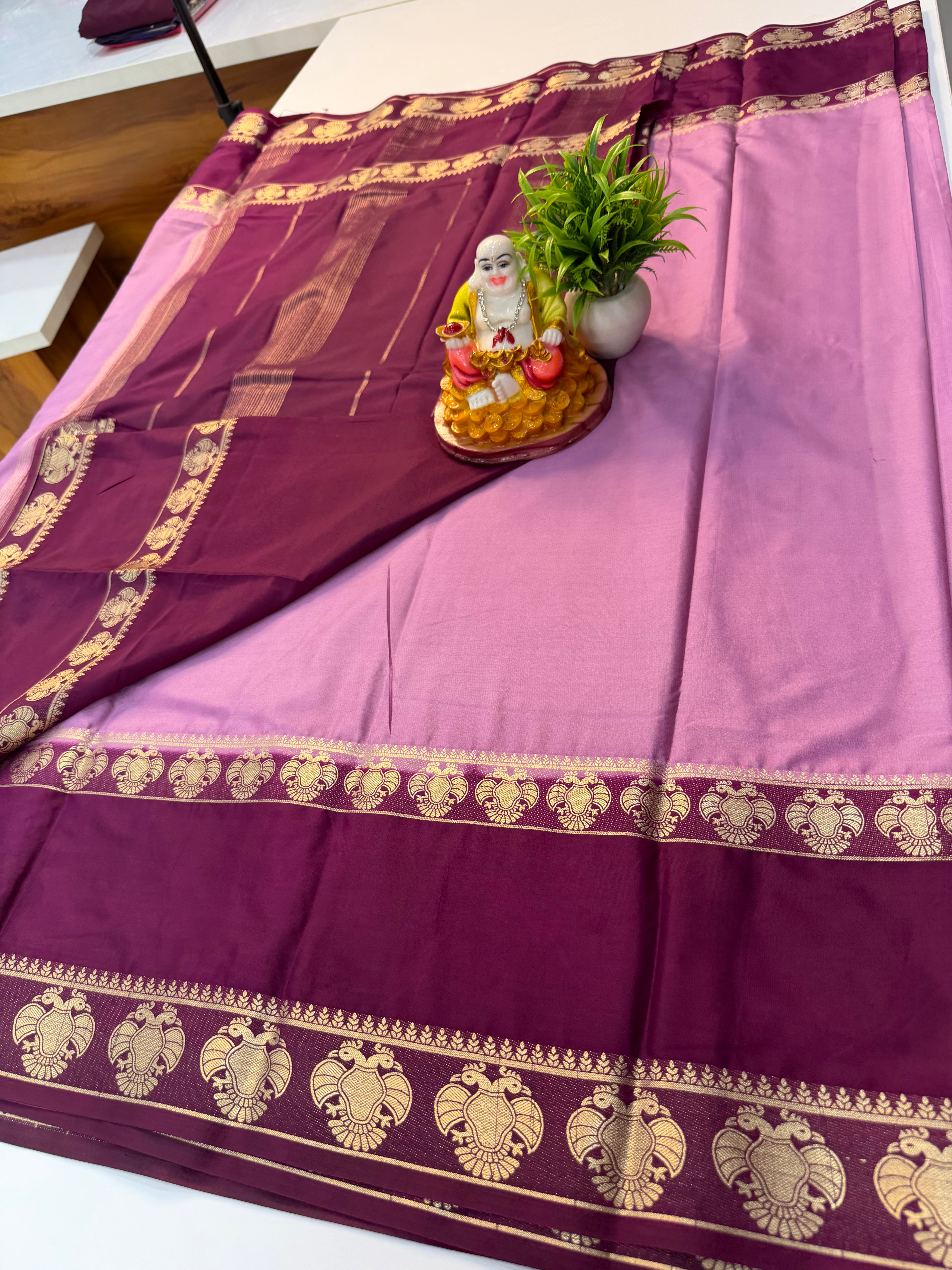 Mysore Crepe Silk Saree with Ganda Berunda Design & Bentex Border
