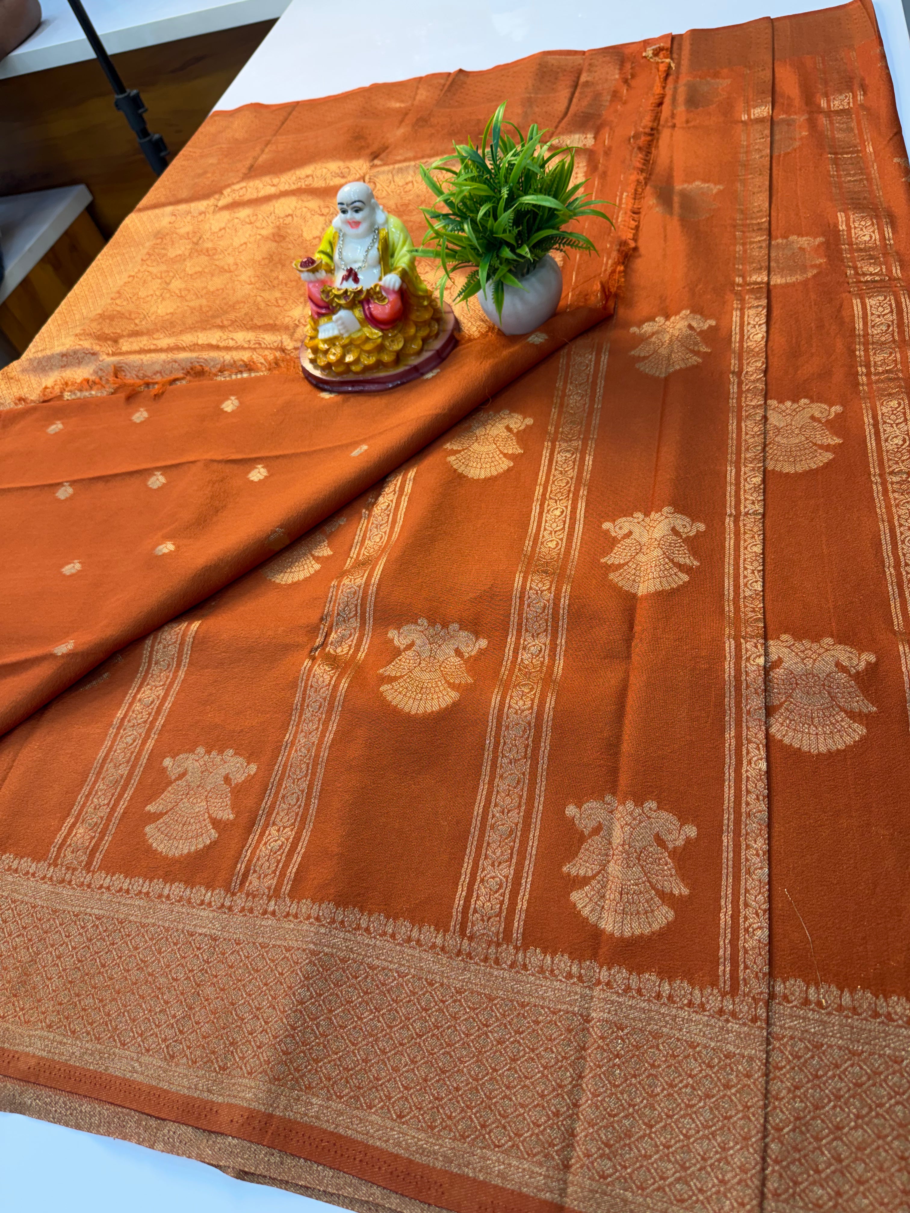 georgette saree with ganda berunda design with rich pallu