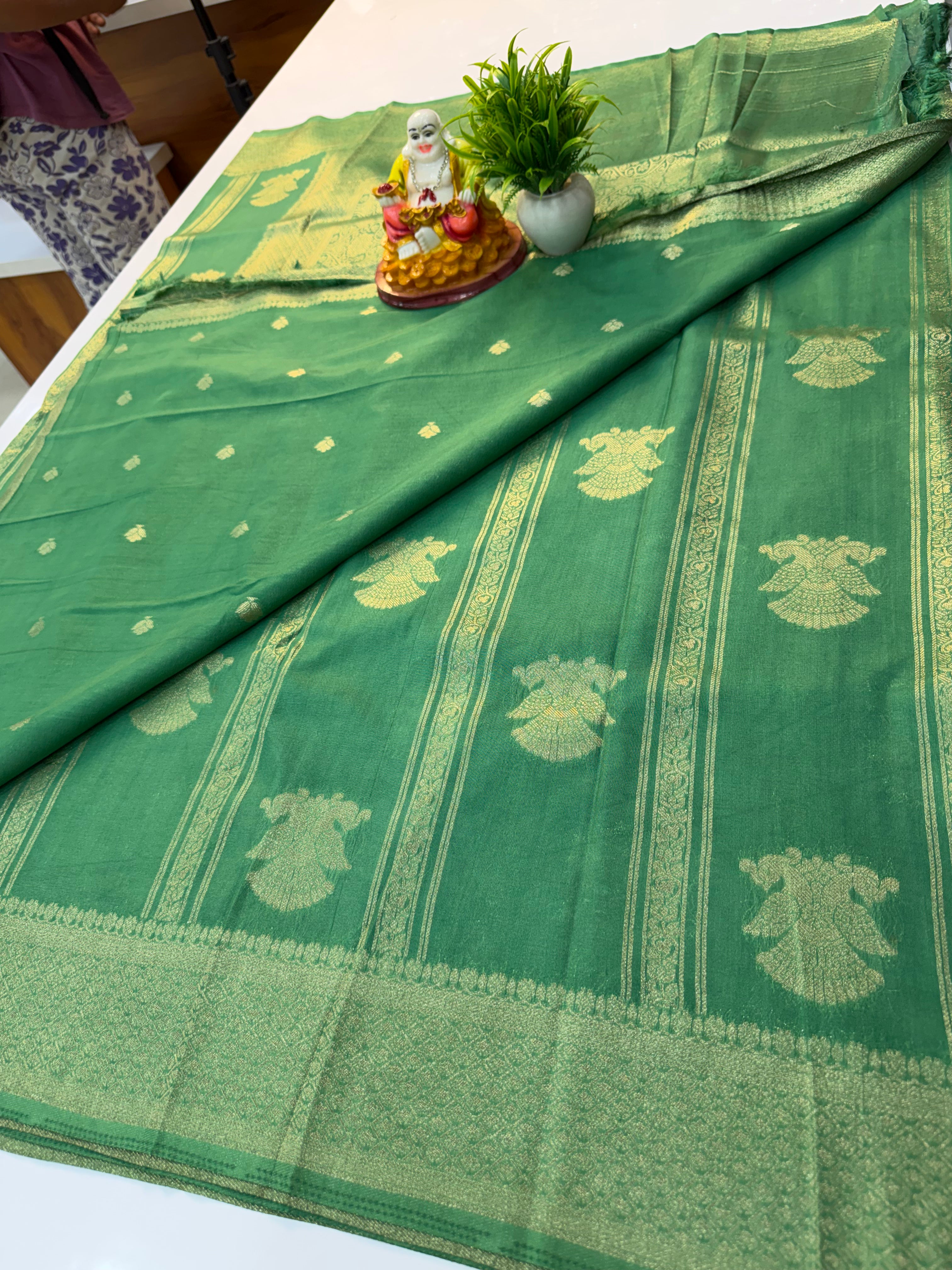 georgette saree with ganda berunda design with rich pallu