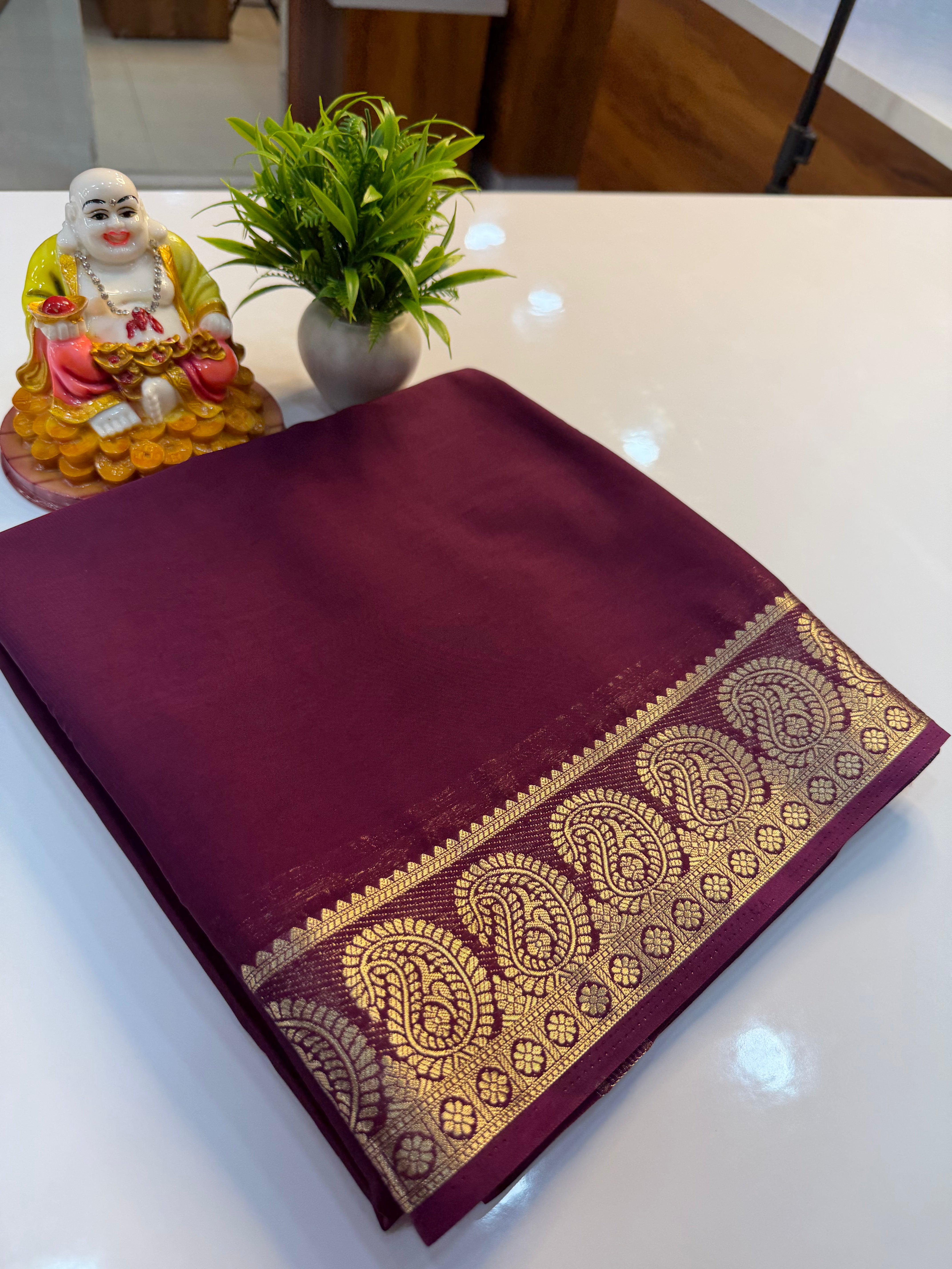 Premium Mysore Crepe Silk Saree with Beautiful Mango Border & Chit Pallu | Padmavathi Silks and Sarees