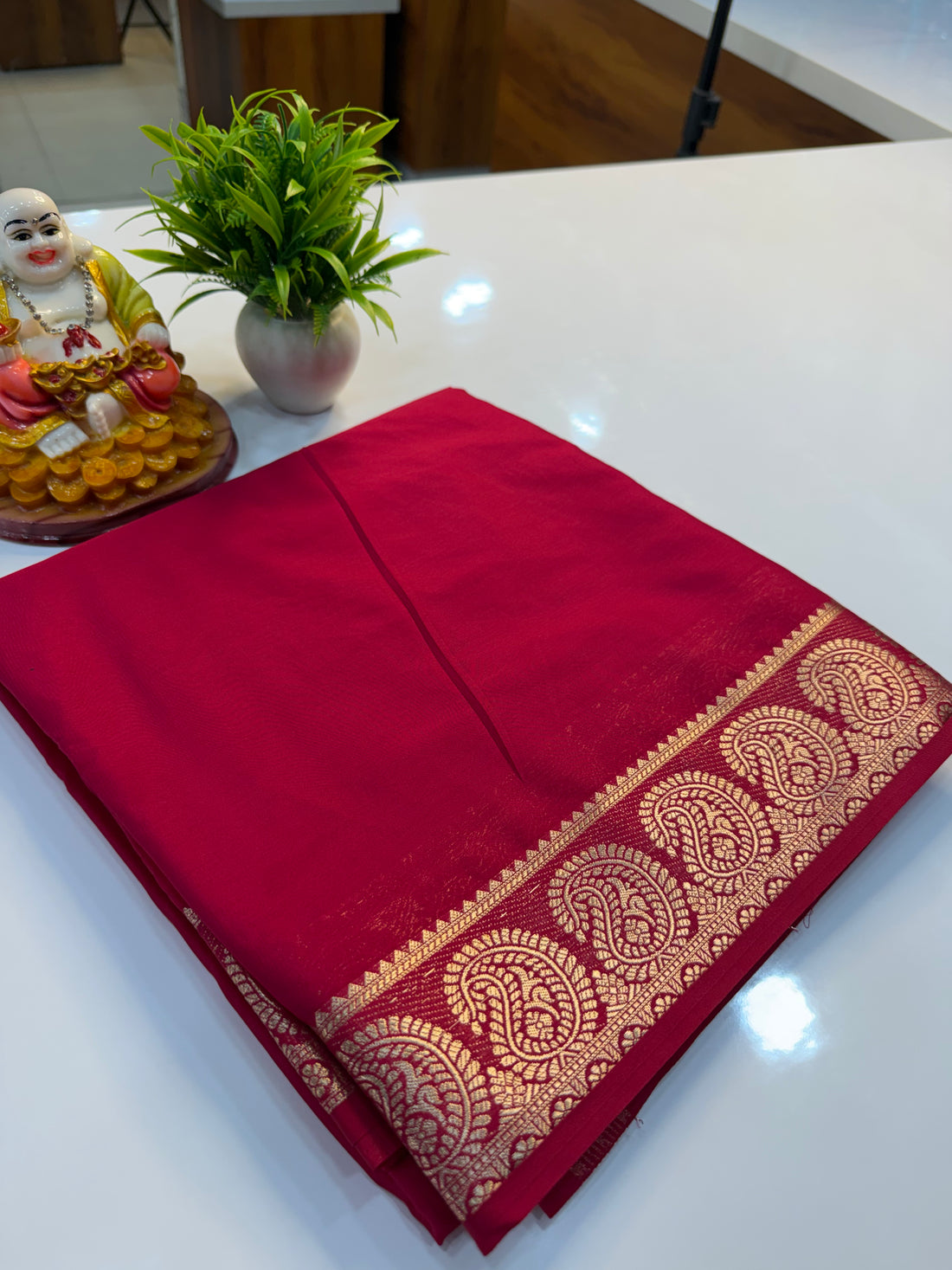 Premium Mysore Crepe Silk Saree with Beautiful Mango Border & Chit Pallu | Padmavathi Silks and Sarees
