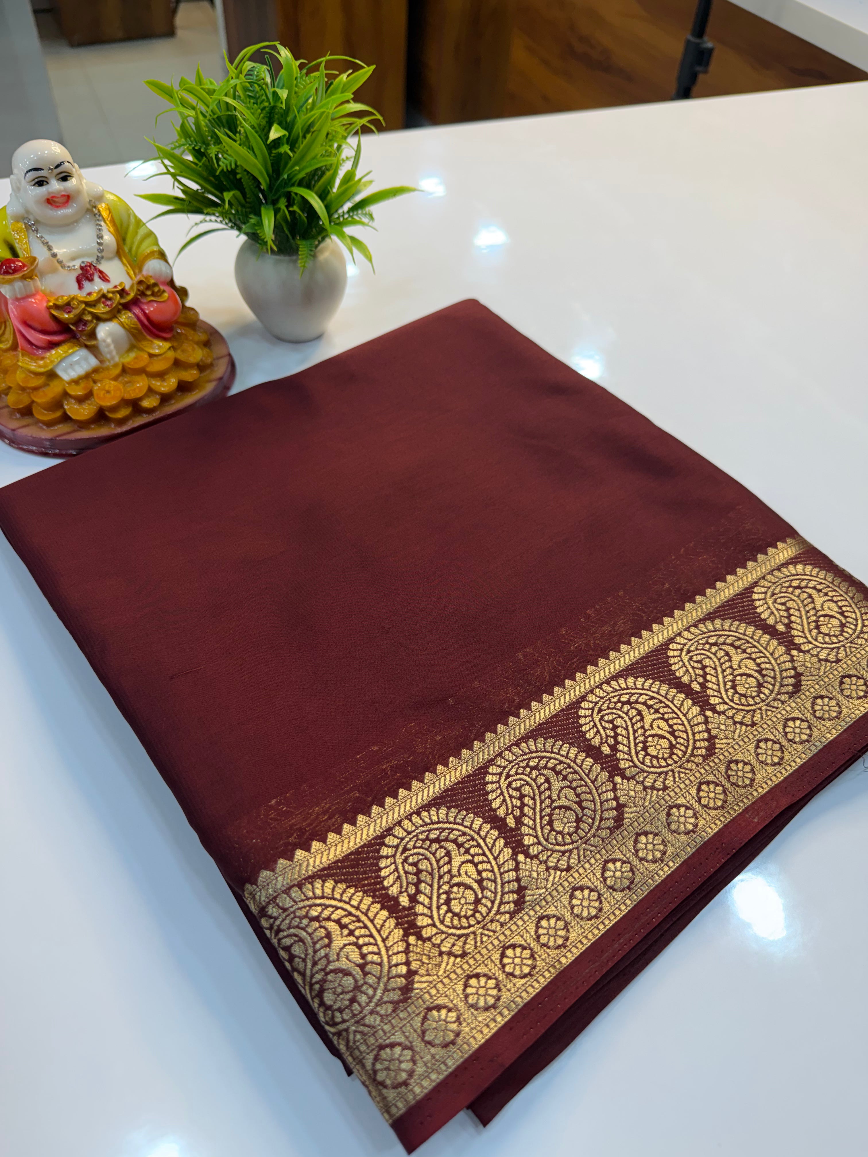 Premium Mysore Crepe Silk Saree with Beautiful Mango Border & Chit Pallu | Padmavathi Silks and Sarees