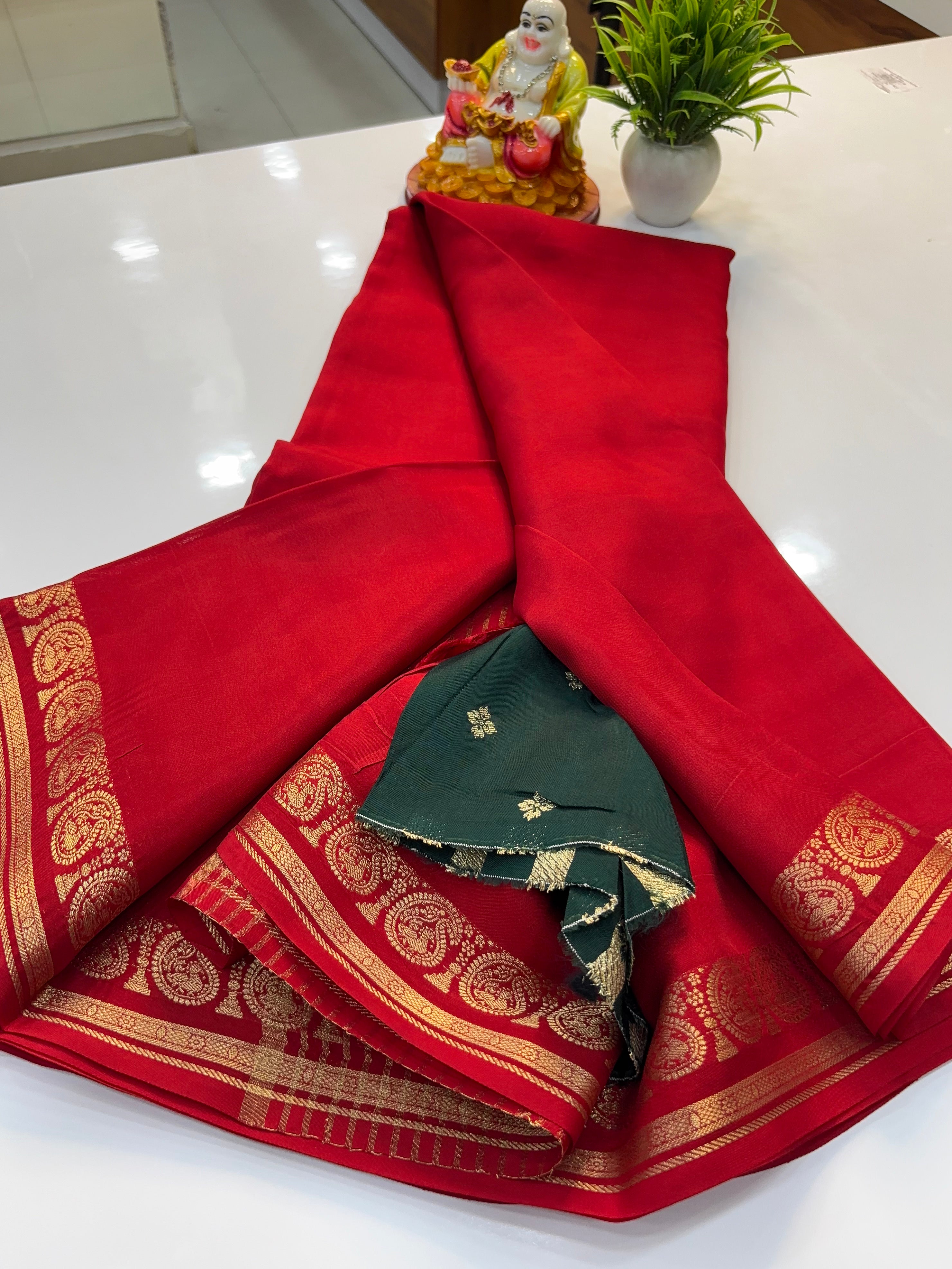 Premium Viscose Saree with Mango Border & Contrast Blouse – Padmavathi Silks and Sarees