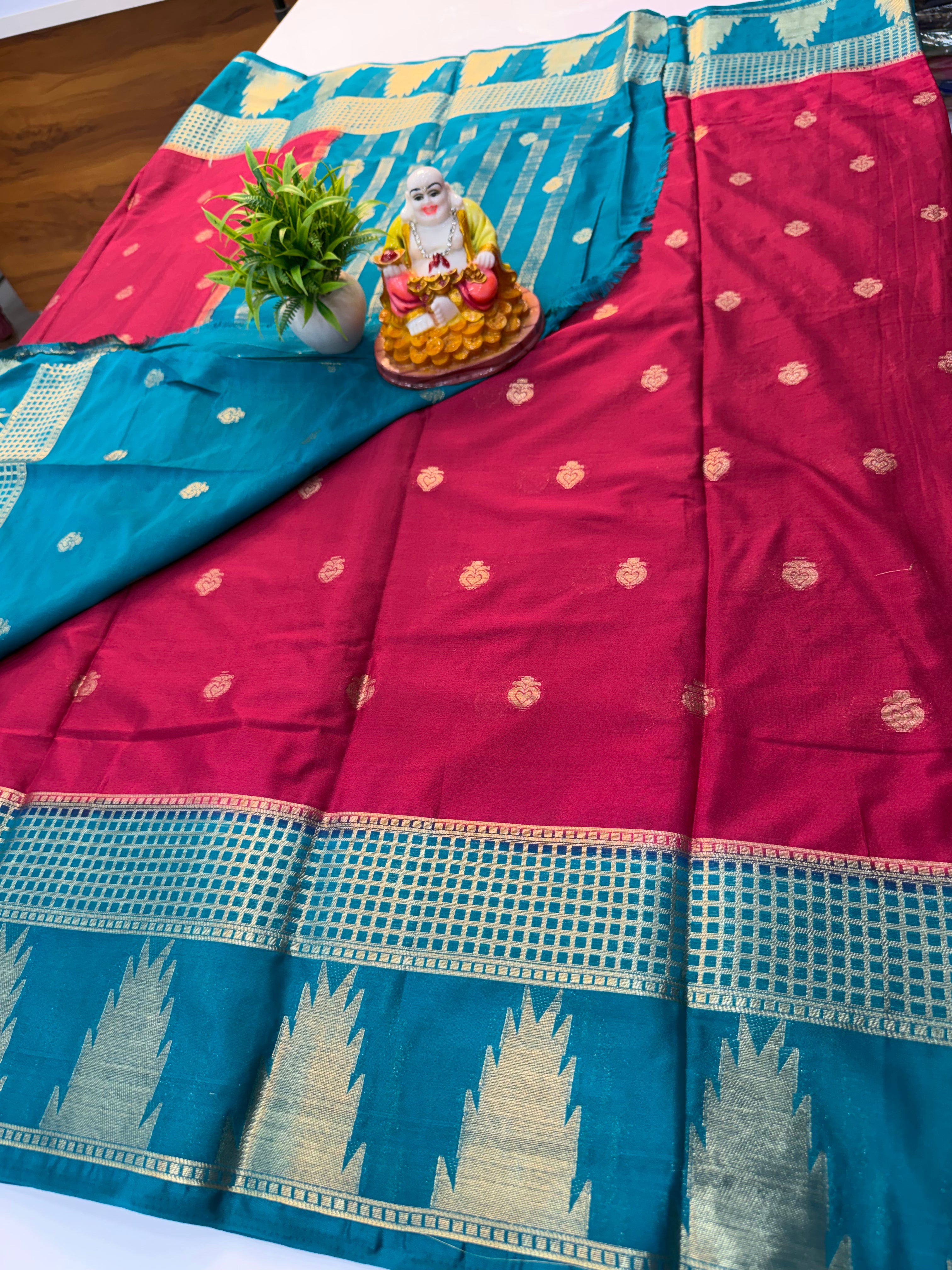 Chiffon Saree with Butta & Temple Border | Padmavathi Silks and Sarees
