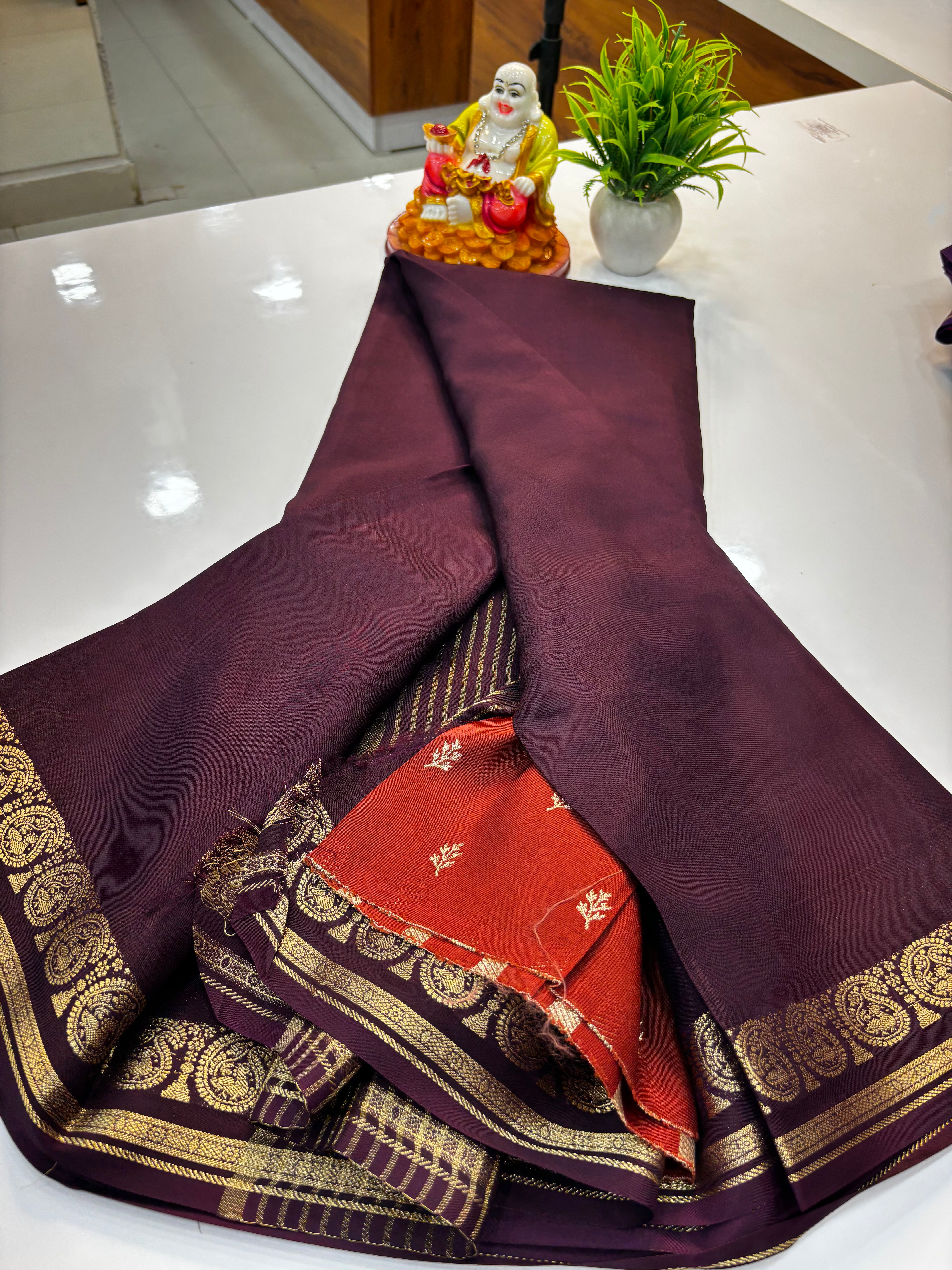 Premium Viscose Saree with Mango Border & Contrast Blouse – Padmavathi Silks and Sarees