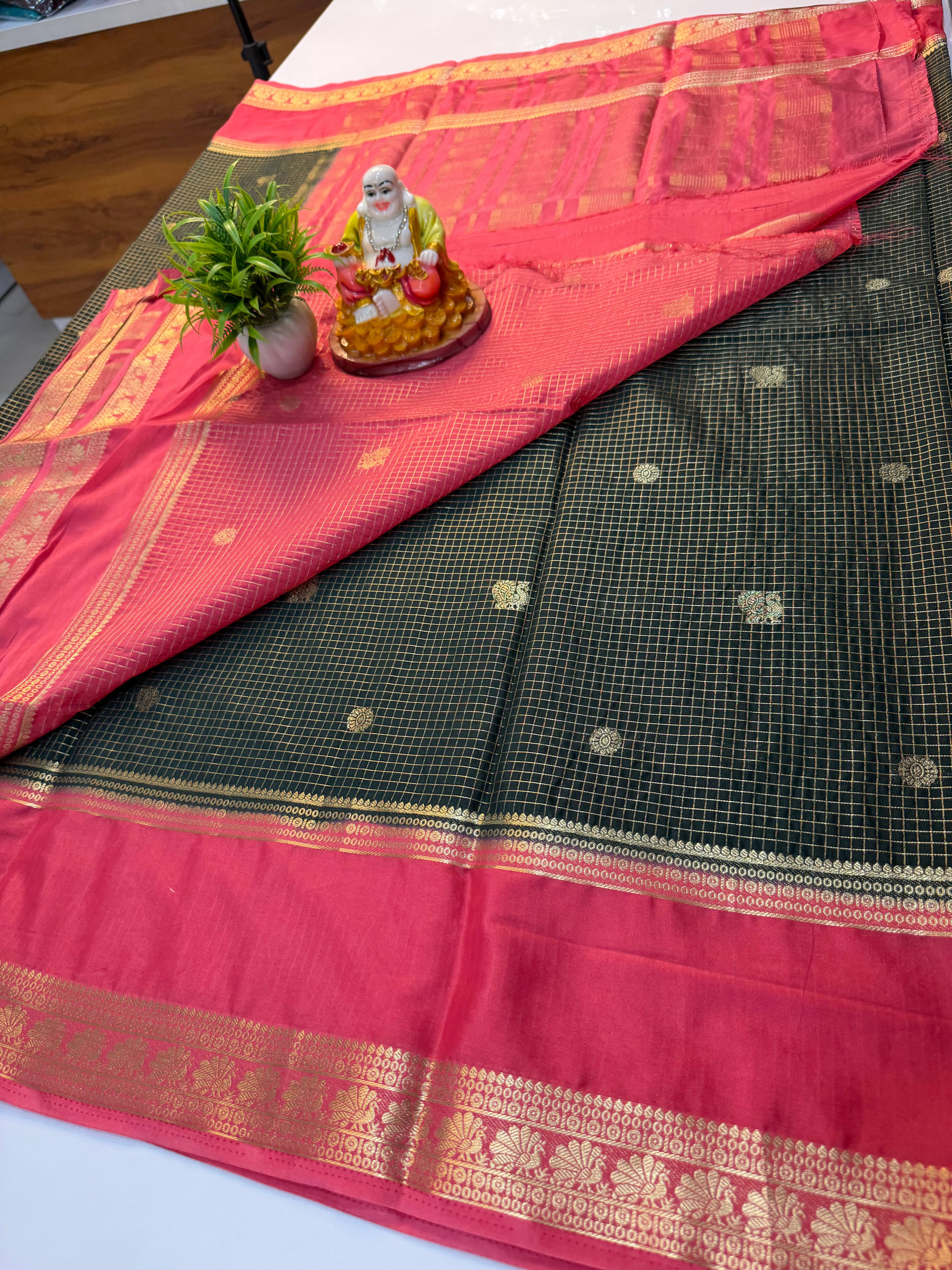 Premium Mysore Crepe Silk Saree with Checks & Peacock Design | Contrast Pallu & Blouse