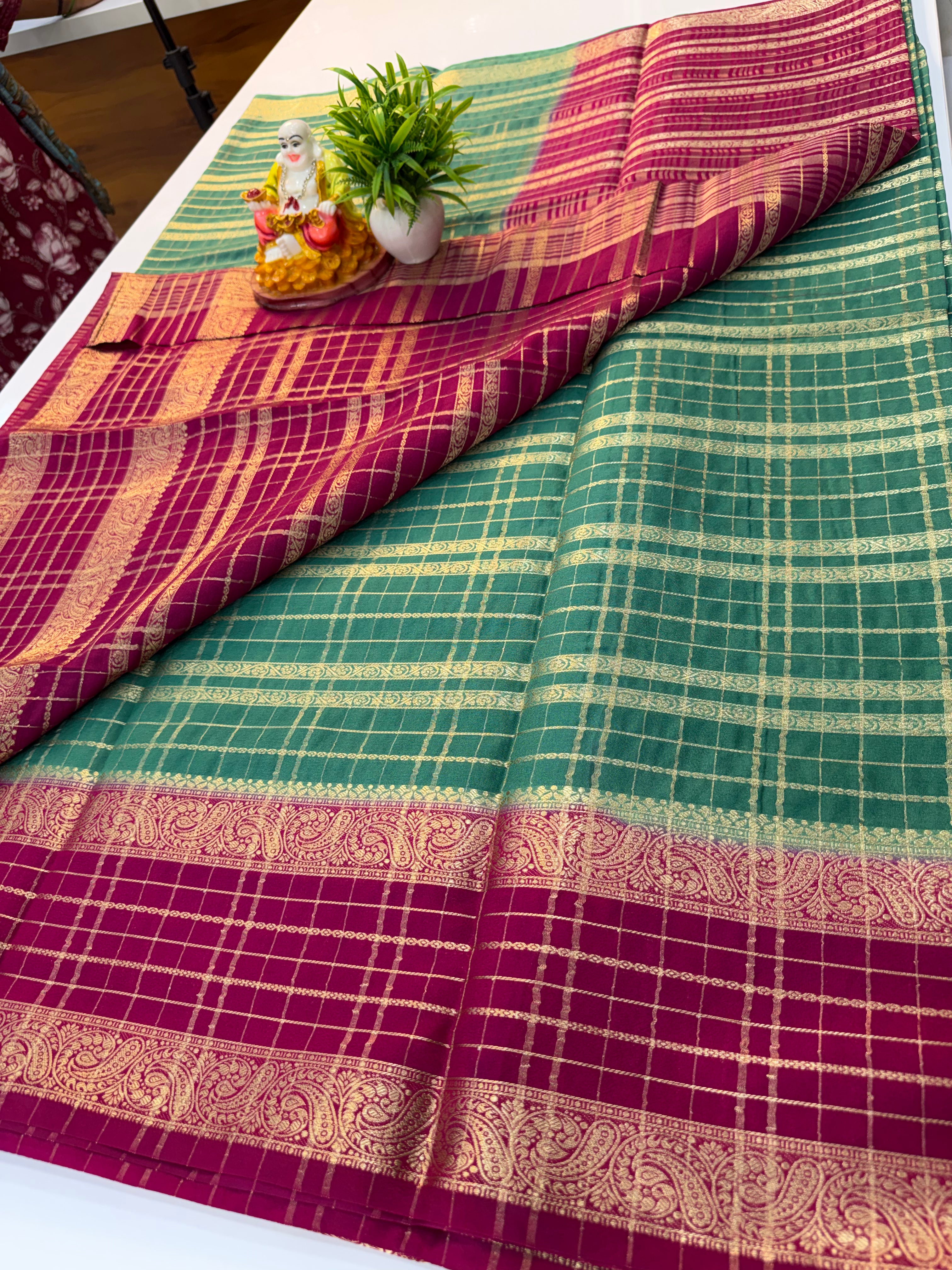 Mysore Crepe Silk Saree with Elegant Checks pattern