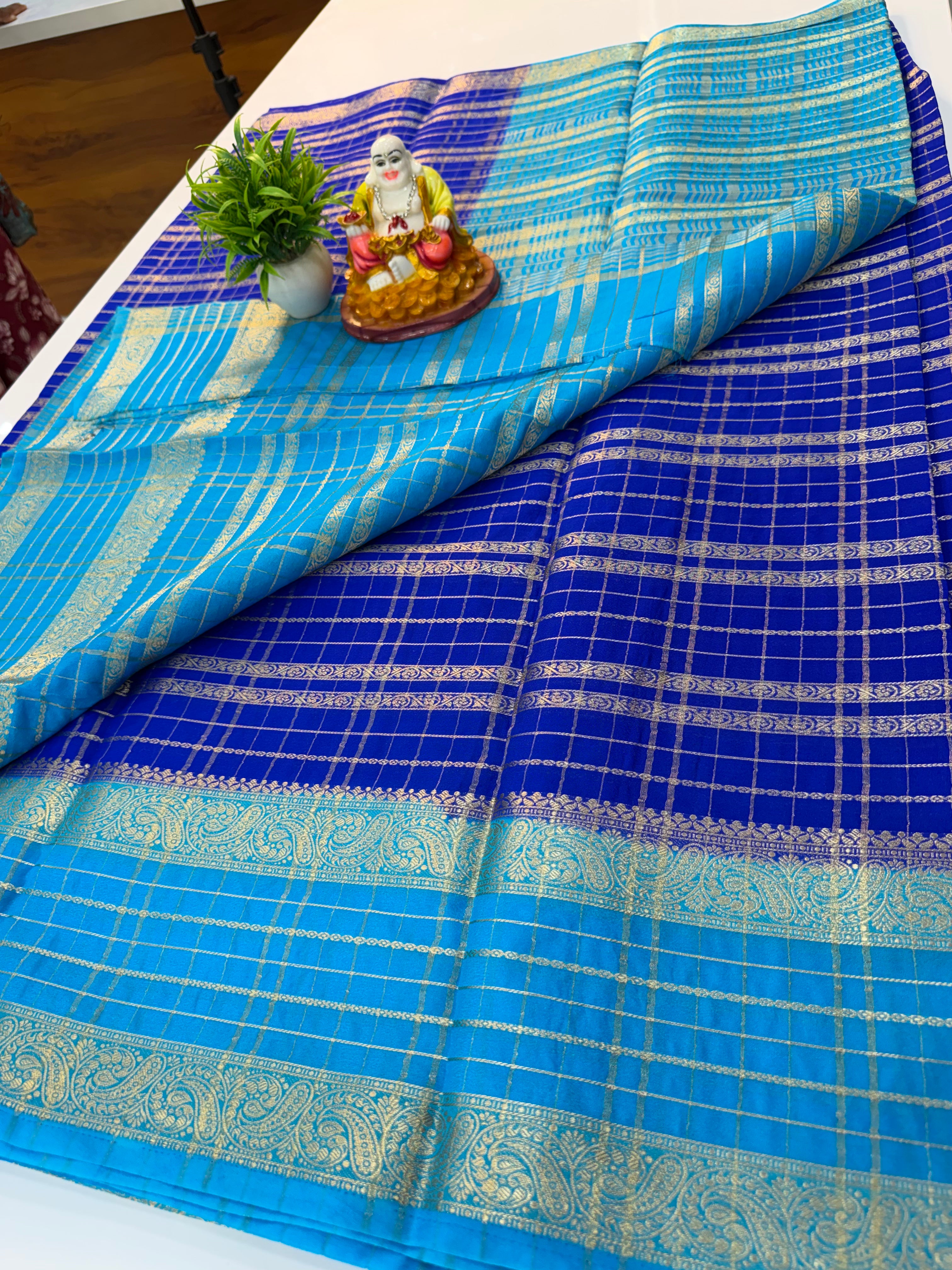 Mysore Crepe Silk Saree with Elegant Checks pattern