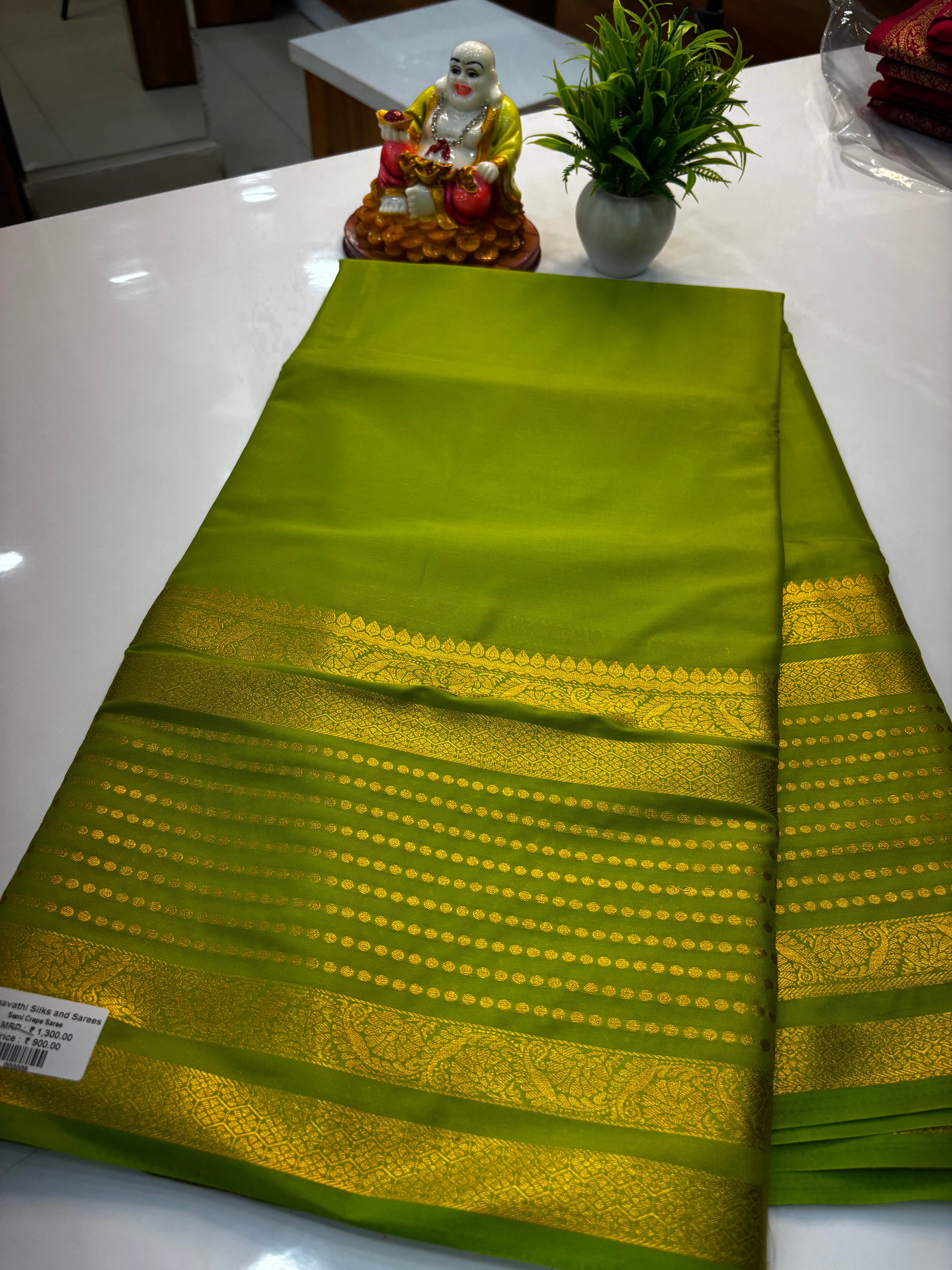 Premium Mysore Crepe Silk Saree with Bindhi Border