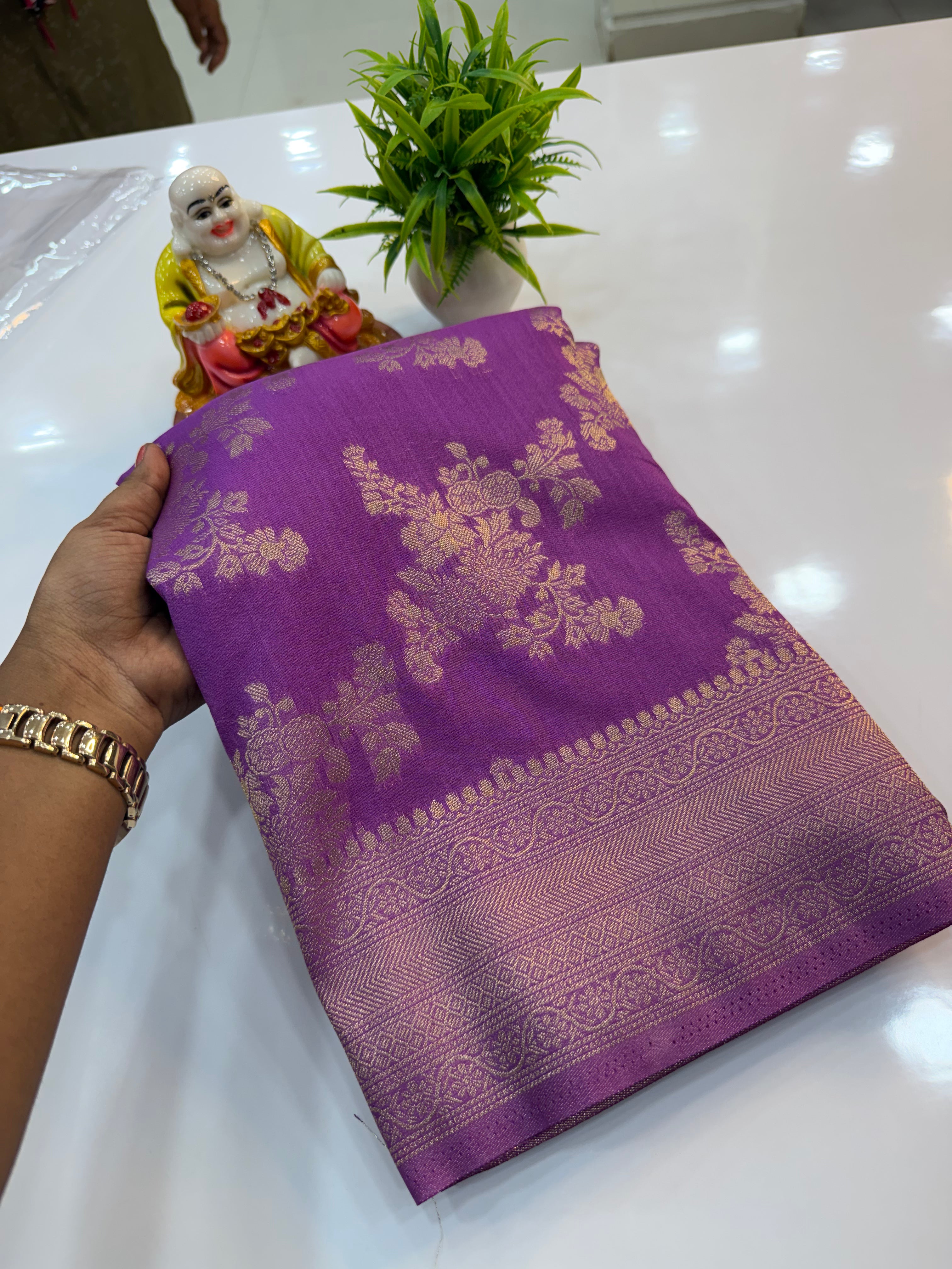Jaal Pattern Georgette Saree with Rich Pallu &amp; Butta Blouse | Padmavathi Silks and Sarees