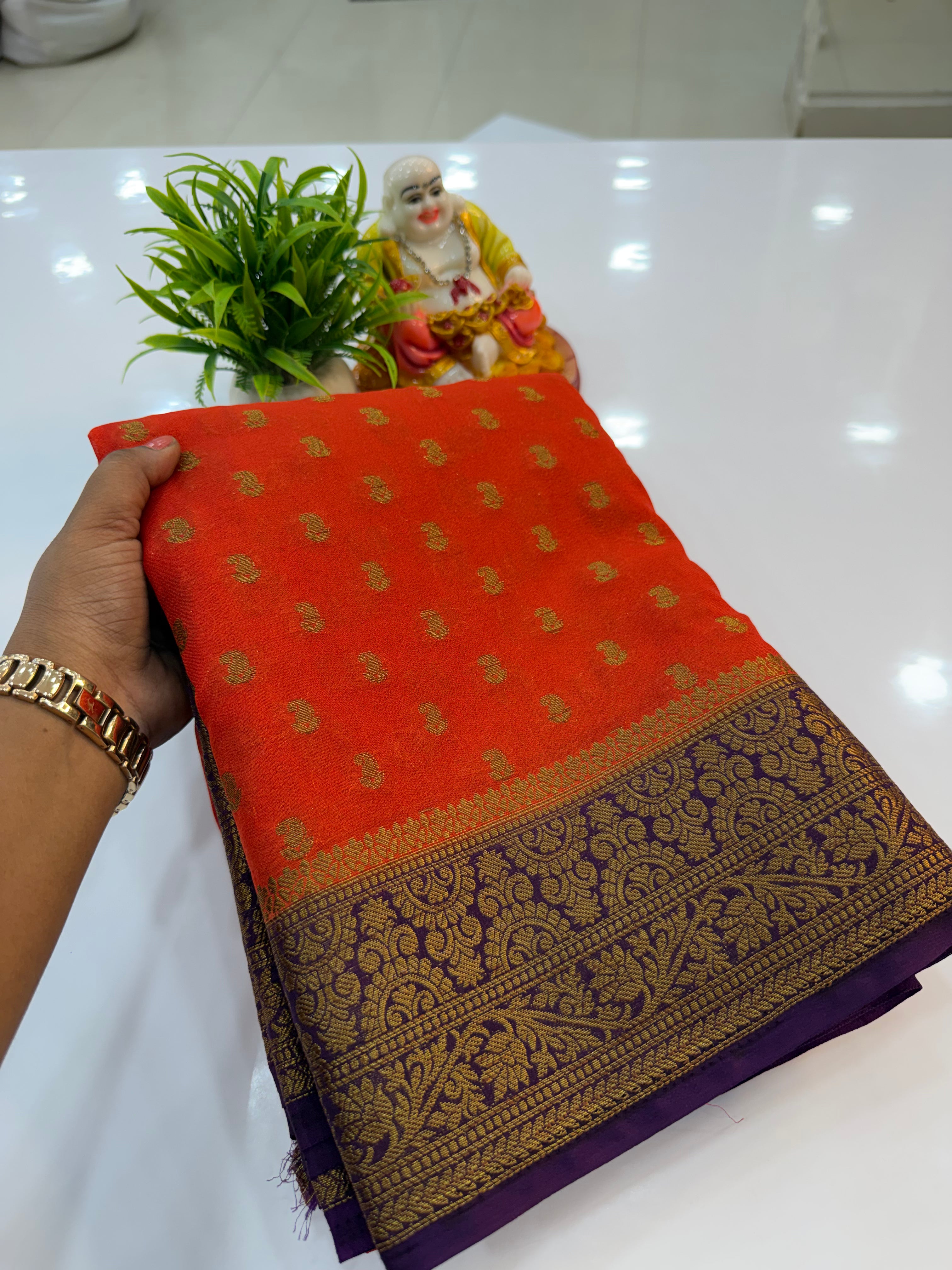 Beautiful Khaddi Georgette Saree with Buttas & Rich Pallu…