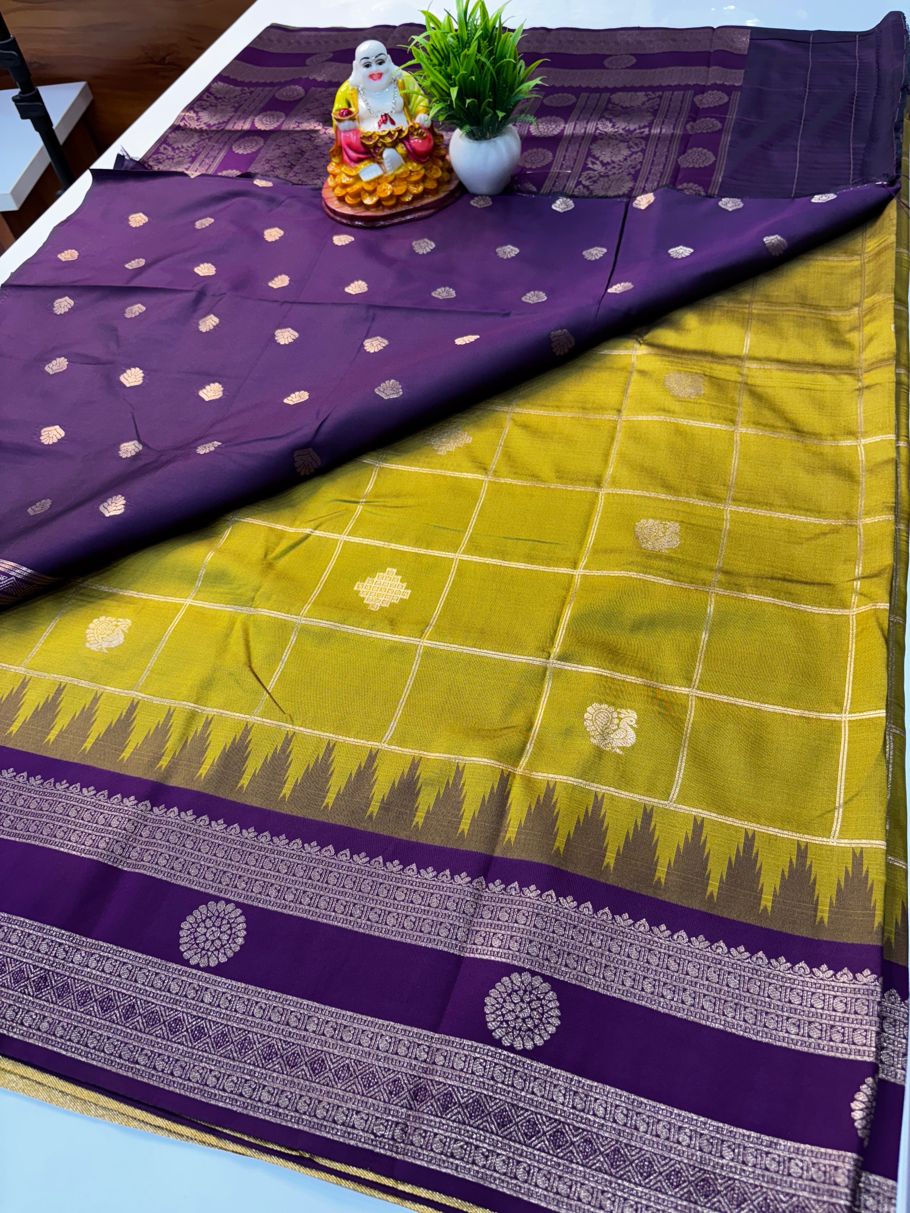 Premium Silk Saree with Rich Pallu & Peacock Buttas