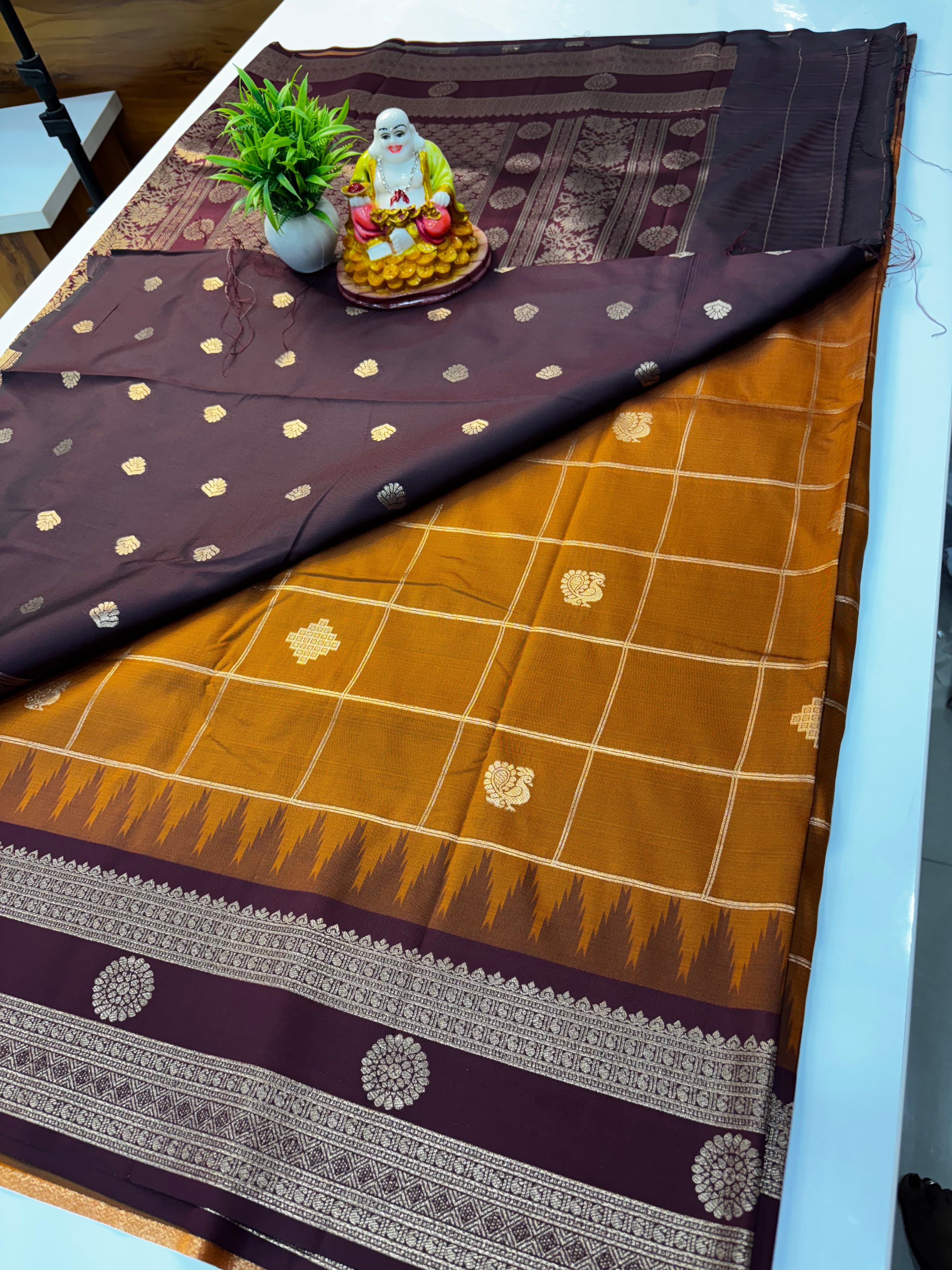 Premium Silk Saree with Rich Pallu & Peacock Buttas