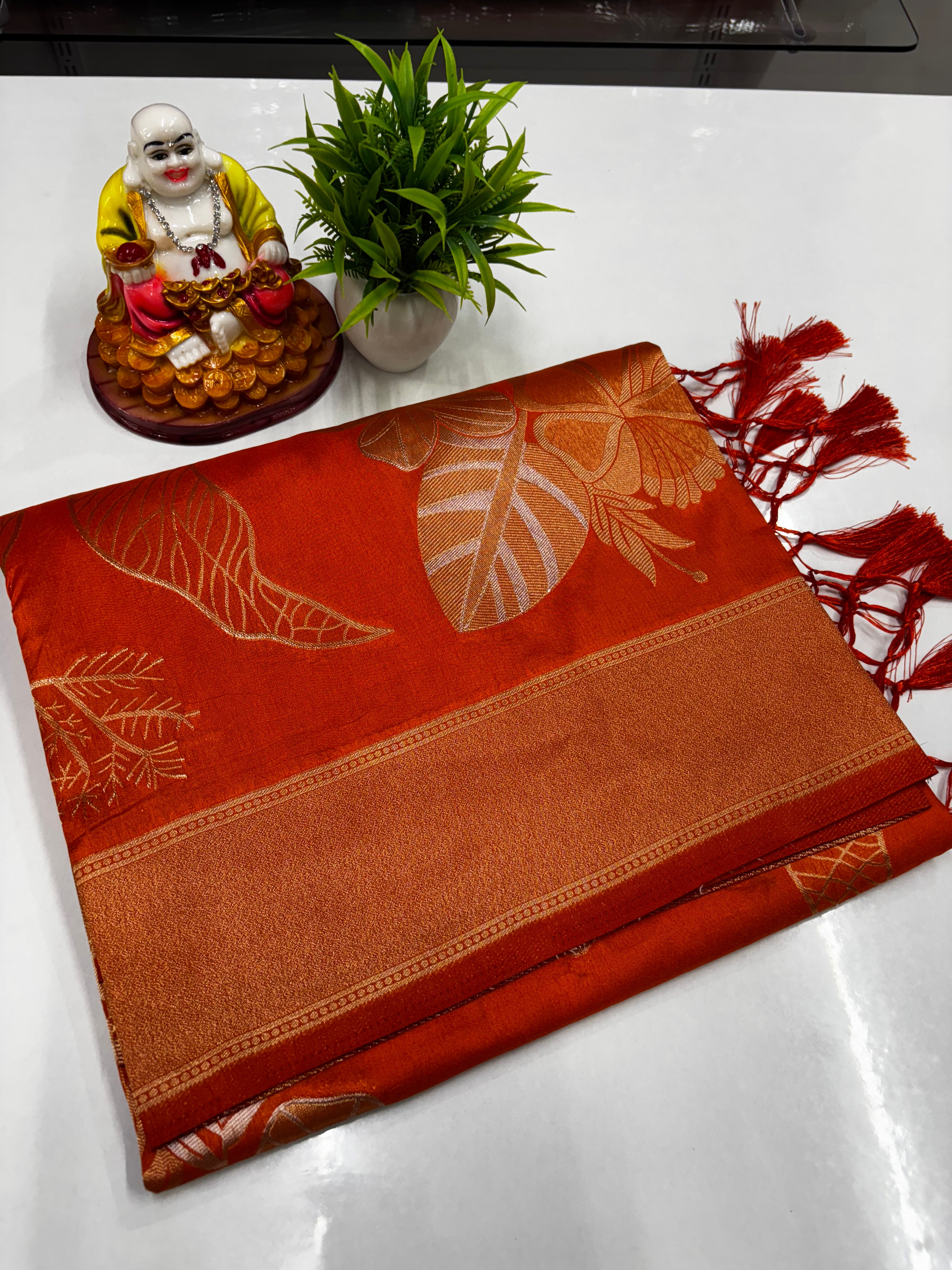 Elegant Satin Floral Saree with Rich Pallu — Premium Padsmavathi Silks & Sarees