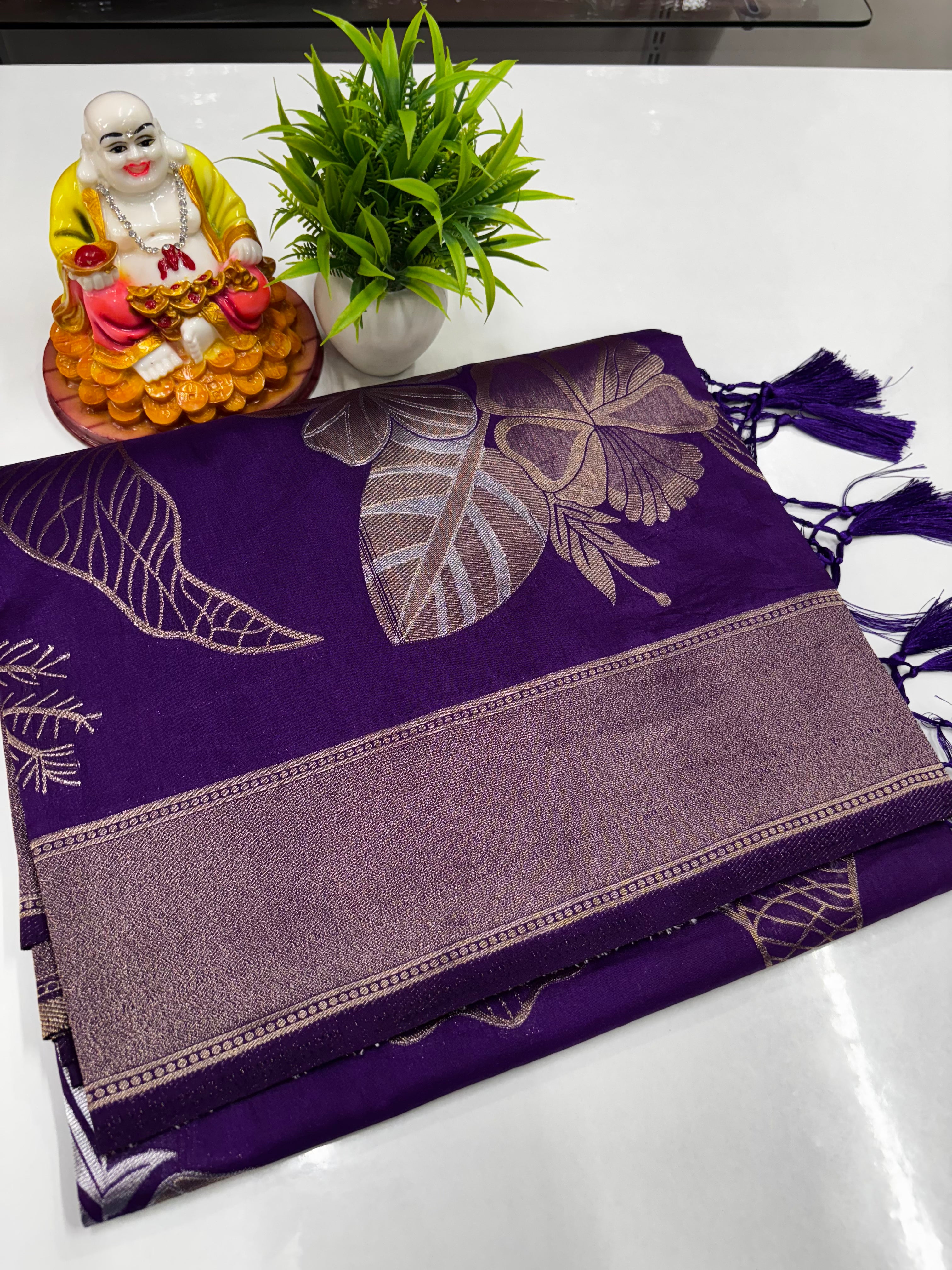 Elegant Satin Floral Saree with Rich Pallu — Premium Padsmavathi Silks & Sarees