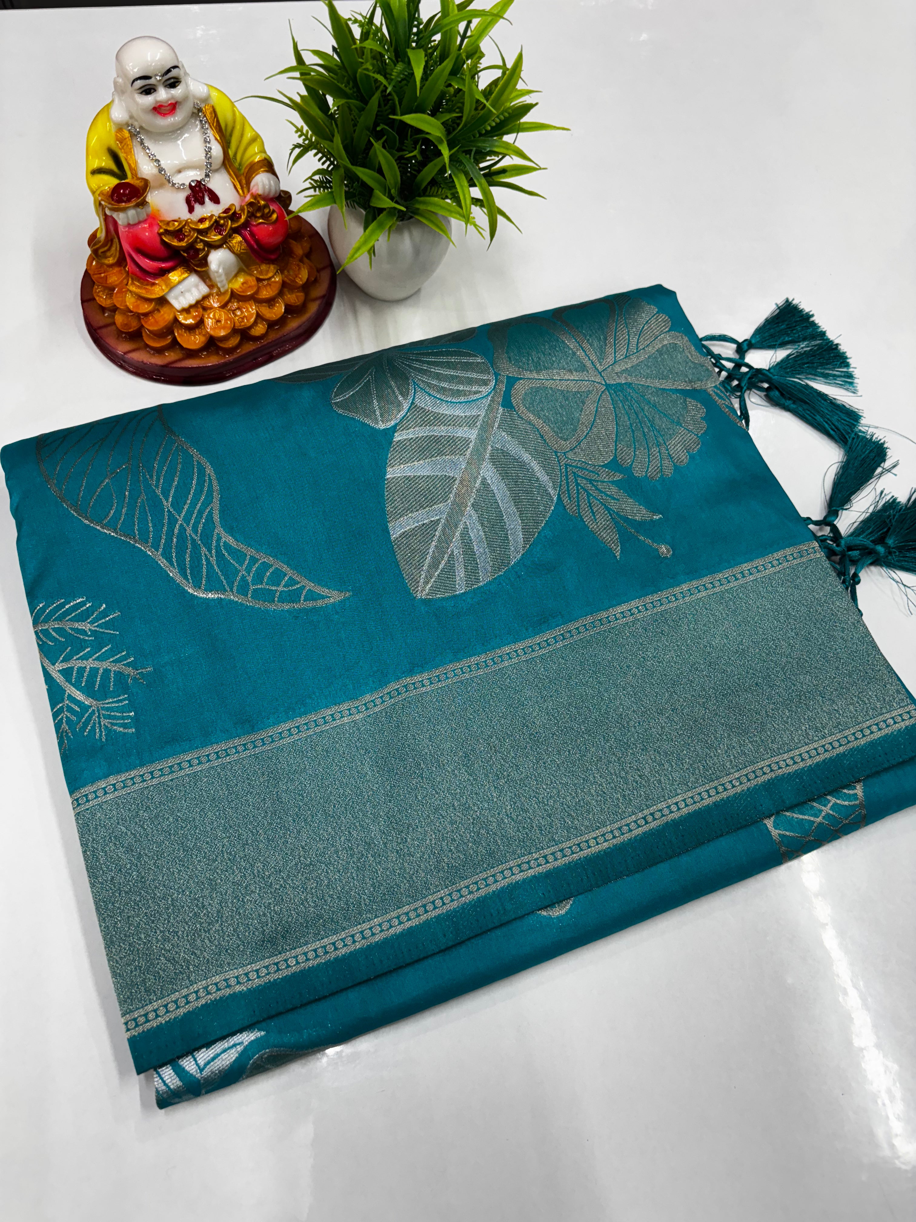 Elegant Satin Floral Saree with Rich Pallu — Premium Padsmavathi Silks & Sarees