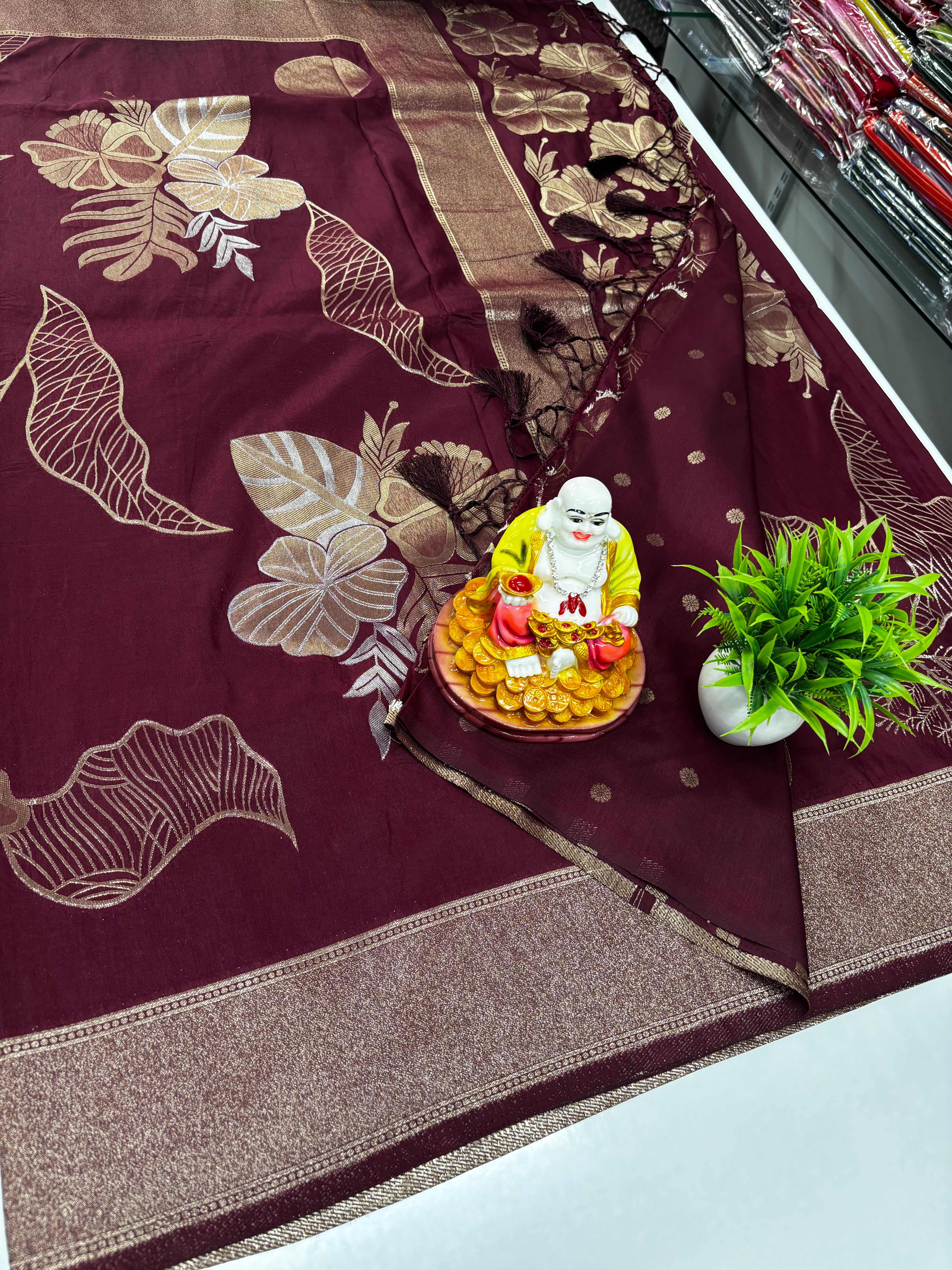 Elegant Satin Floral Saree with Rich Pallu — Premium Padsmavathi Silks & Sarees