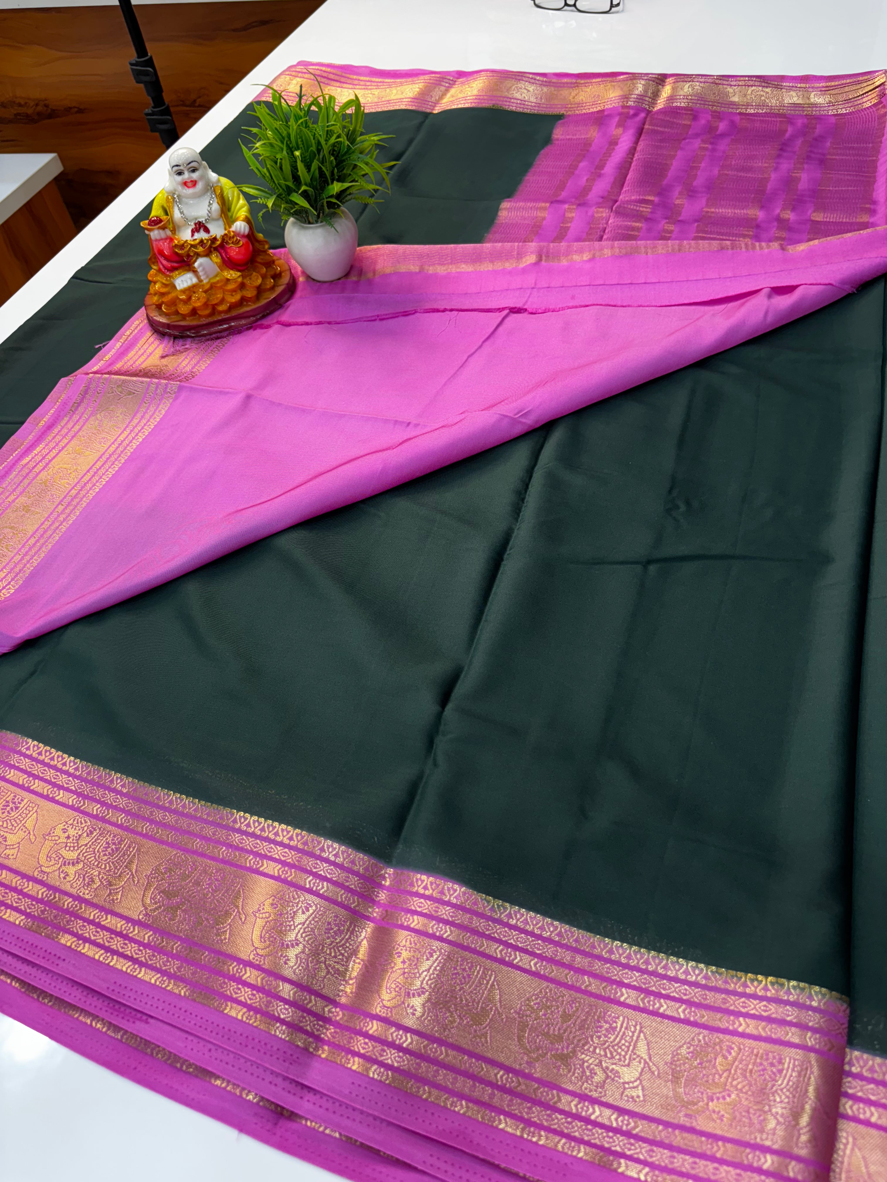 Premium Mysore Crepe Silk Saree with Elephant Border & Chit Pallu