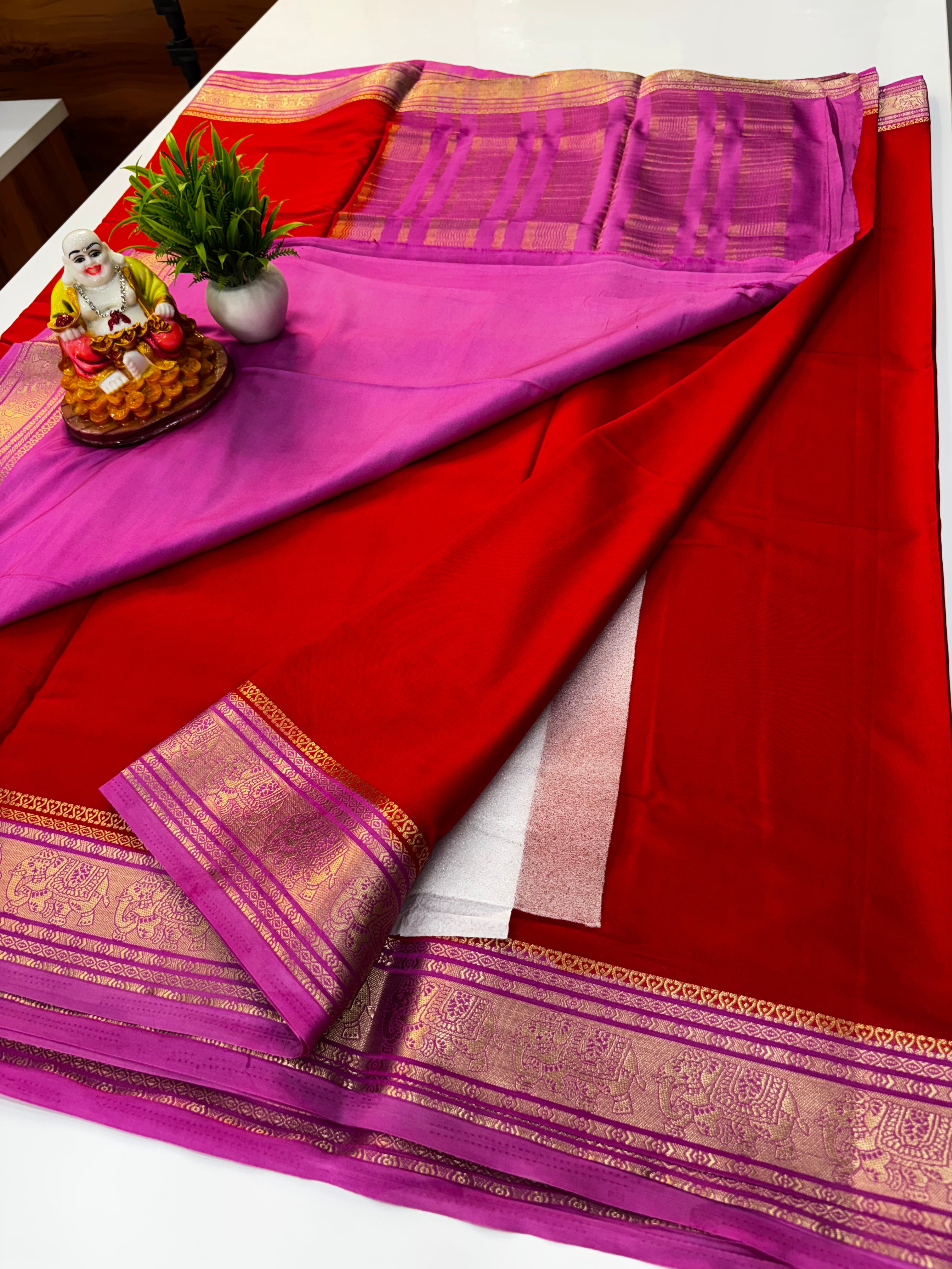 Premium Mysore Crepe Silk Saree with Elephant Border & Chit Pallu